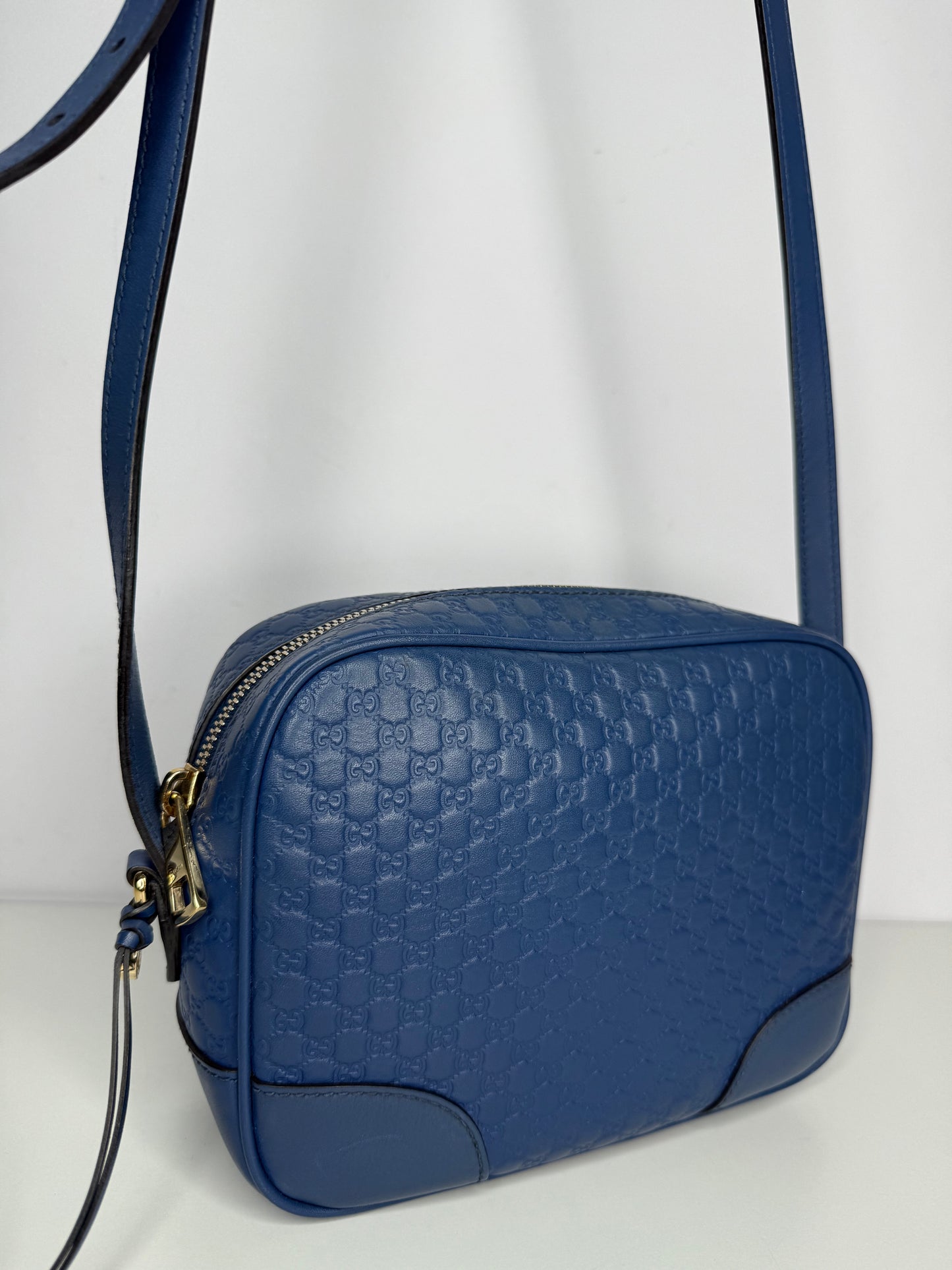 Gucci Blue Microguccissima Leather Bree Crossbody Bag
