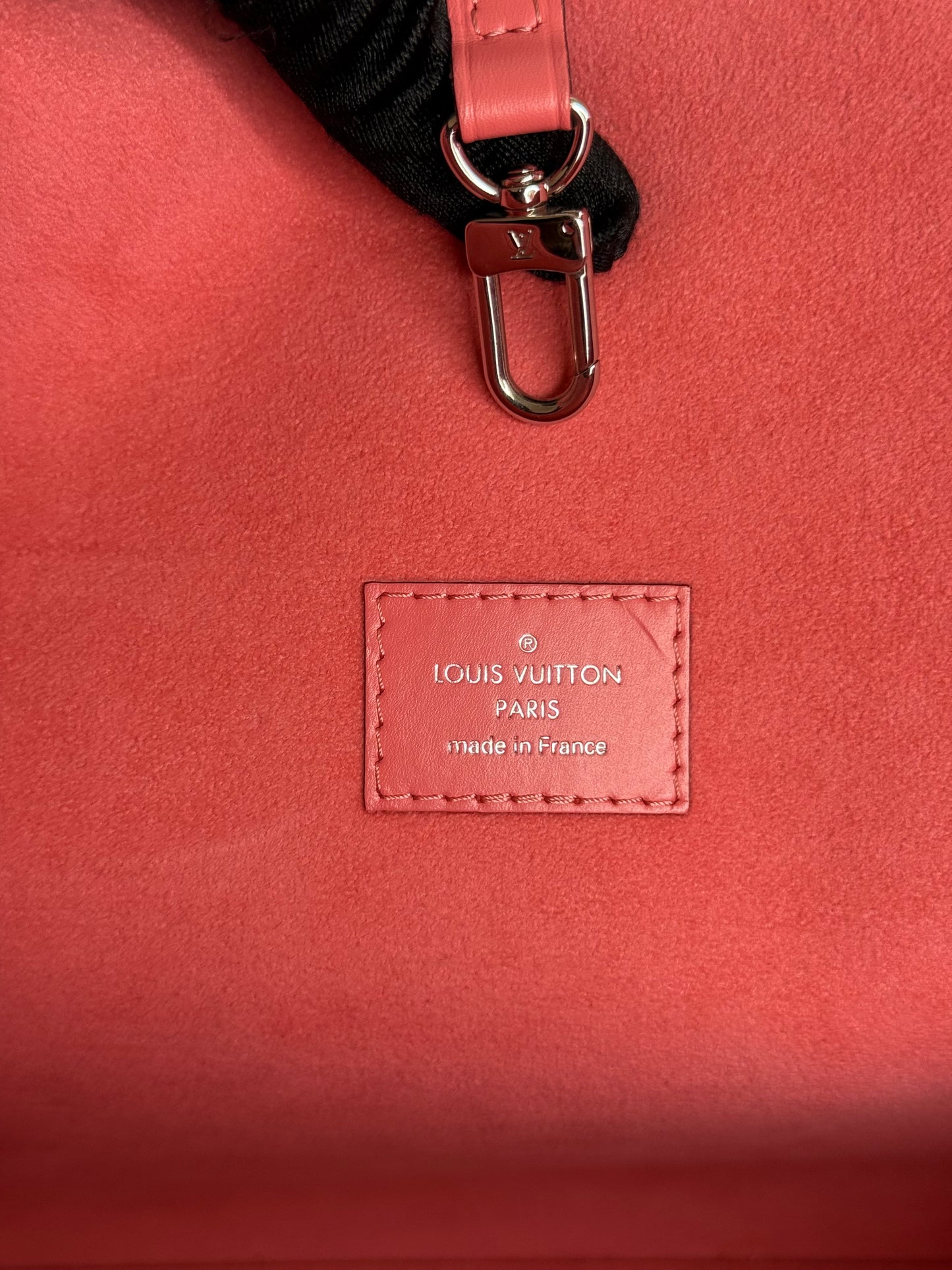 Louis Vuitton Neverfull MM Coral Epi Leather