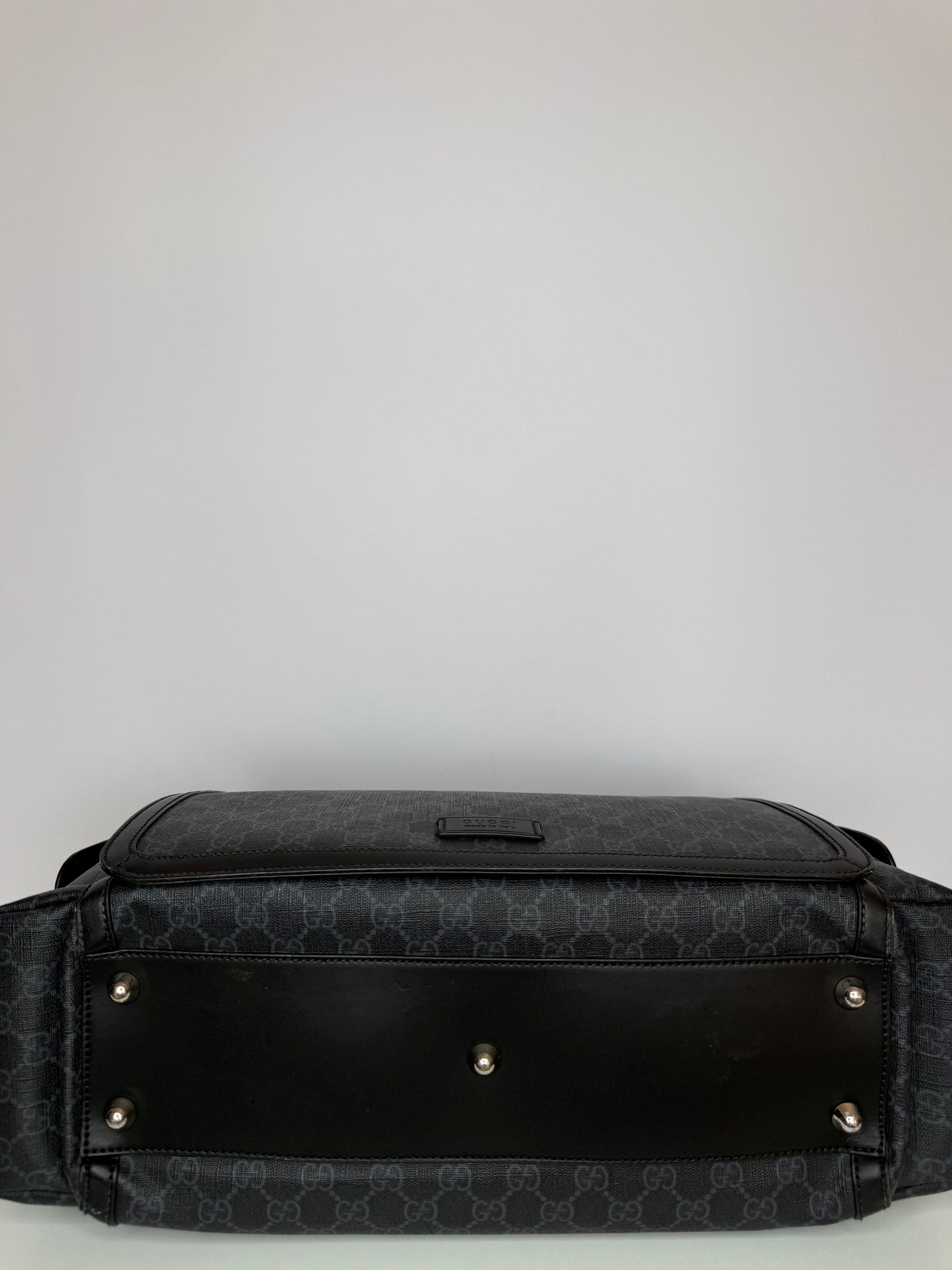 Gucci Black/Grey Gg Supreme Canvas Web Messenger Diaper Bag