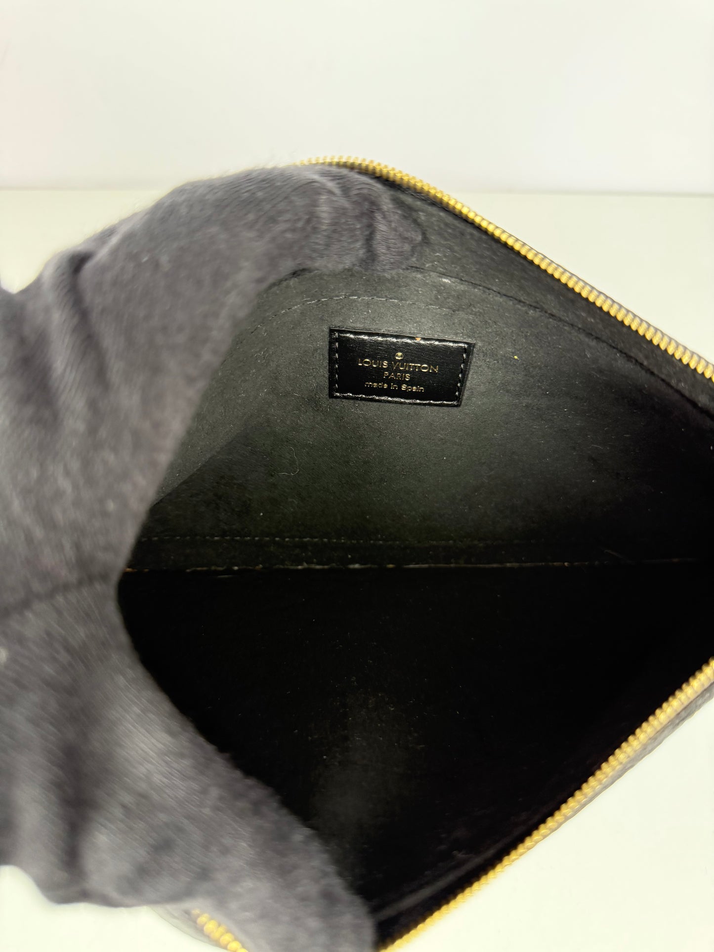 Louis Vuitton Blue/Red Game On Neverfull Pochette