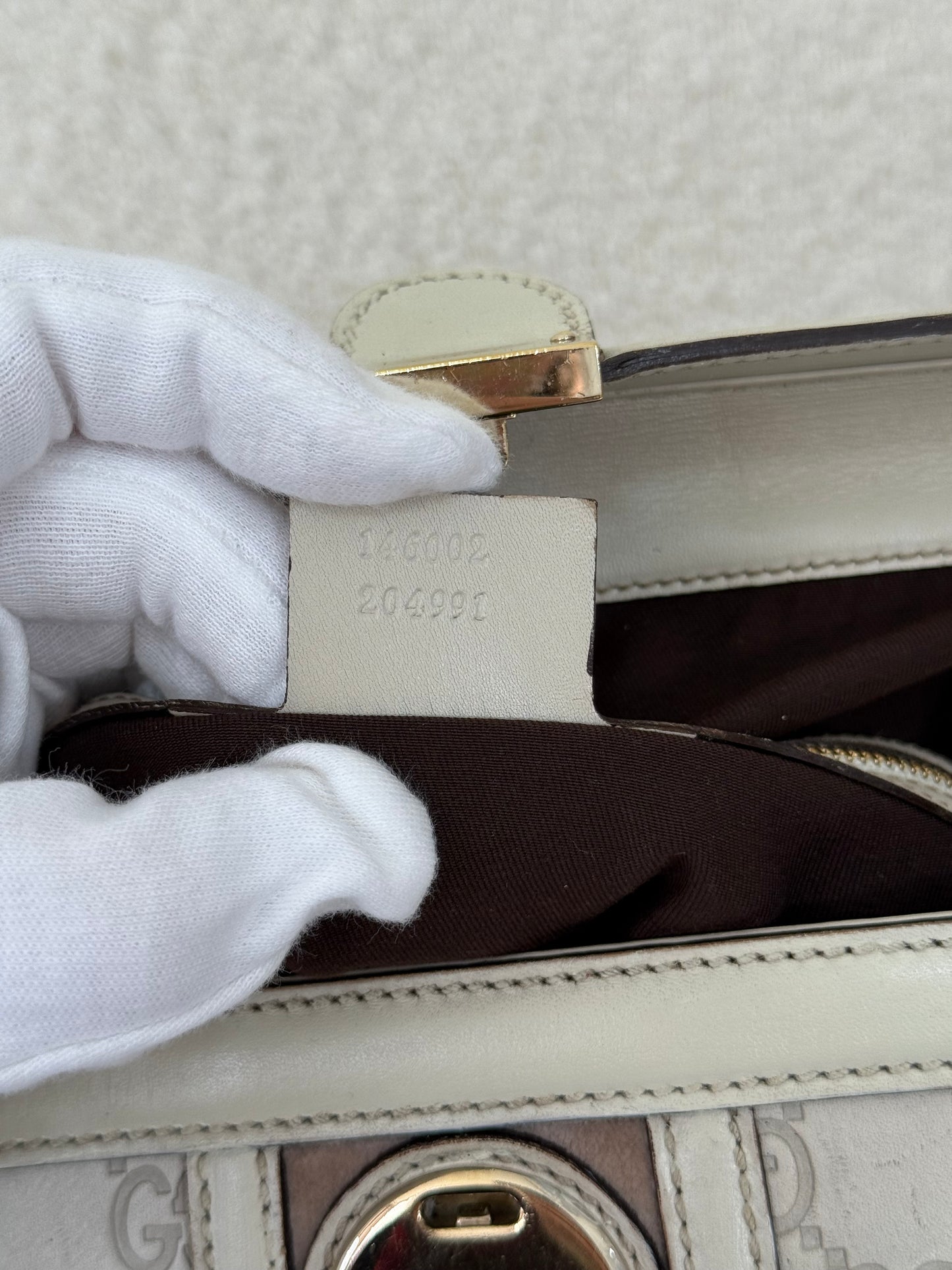 Gucci Off White Guccissima Leather Treasure Boston Bag