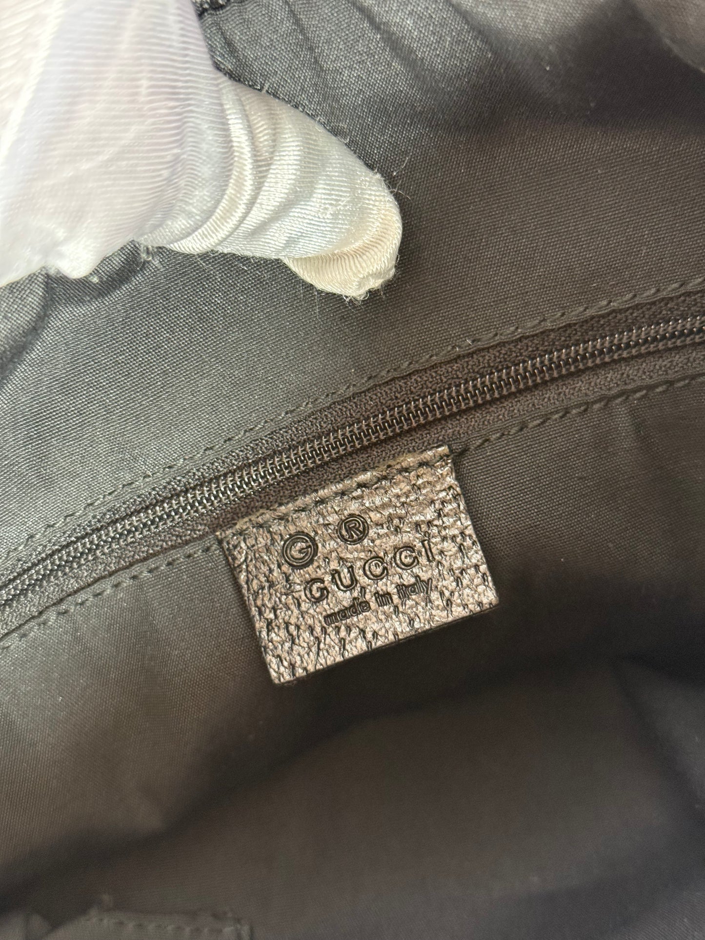 Gucci Hysteria Crest Hobo Bag Black
