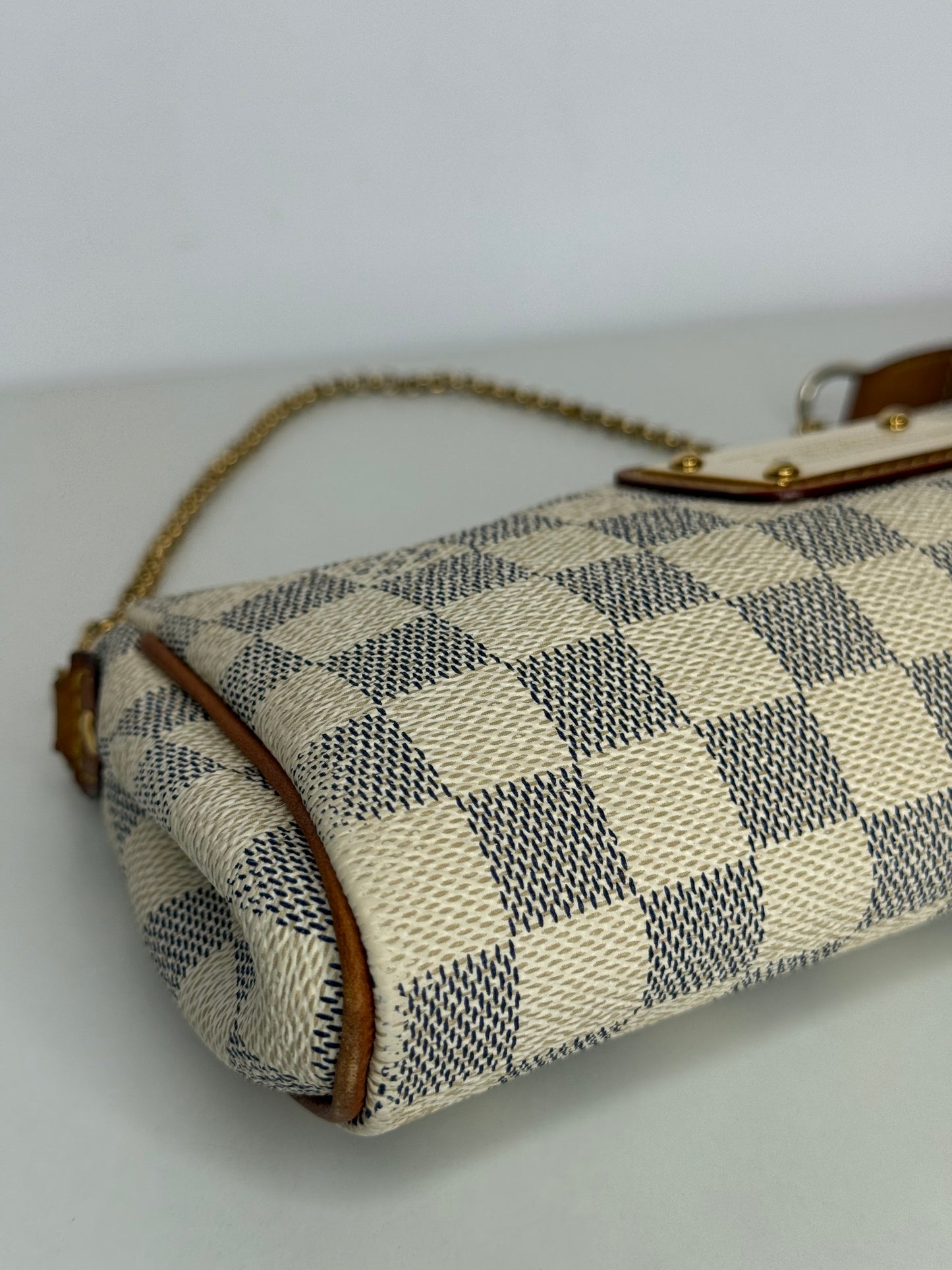 Louis Vuitton Eva Pochette Damier Azur Canvas