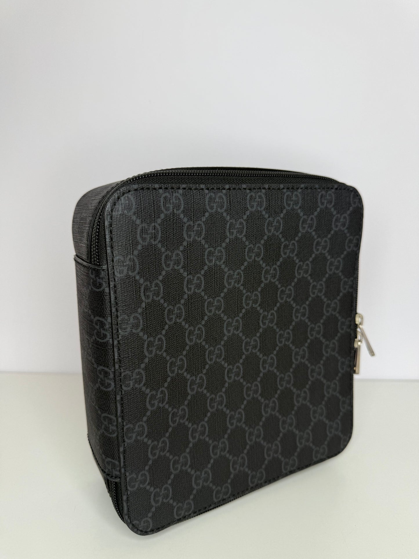 Gucci GG Supreme Packing Cube Pouch