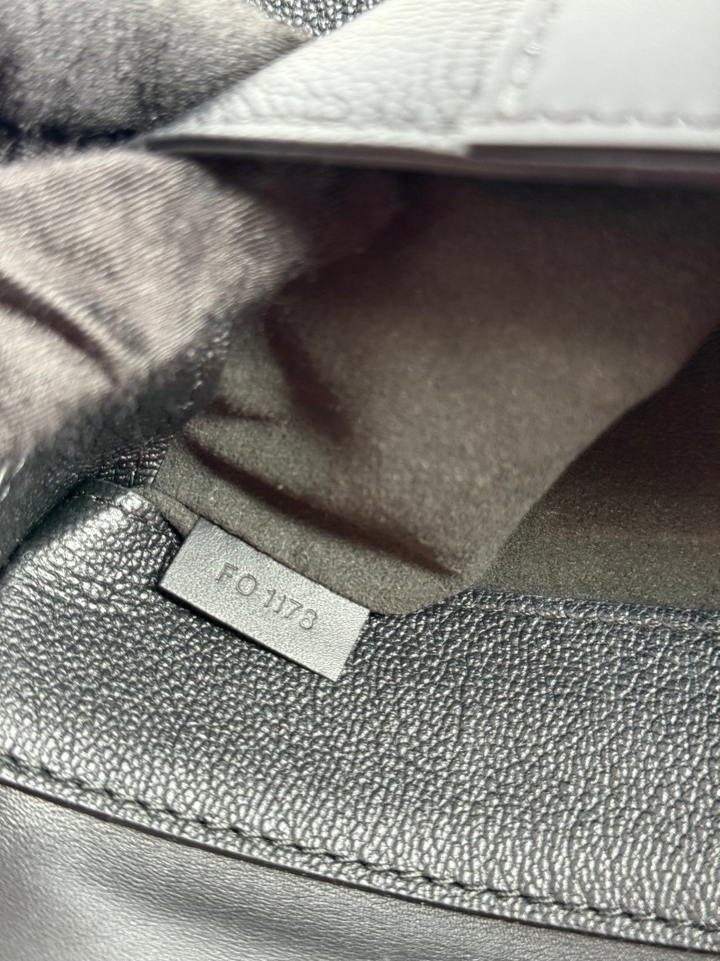 Louis Vuitton Black Monogram Leather Very Chain Bag