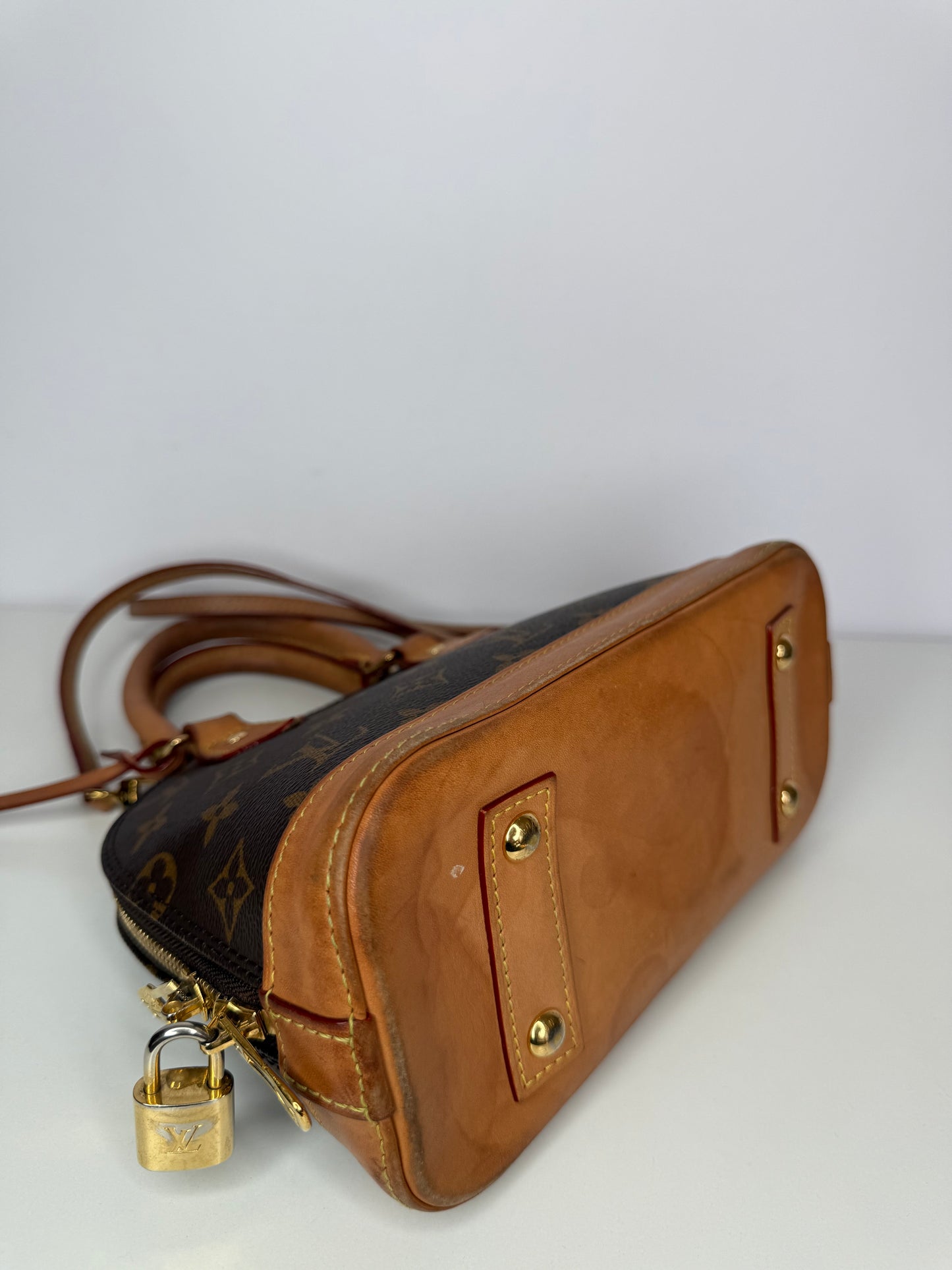 Louis Vuitton Alma BB Monogram Canvas