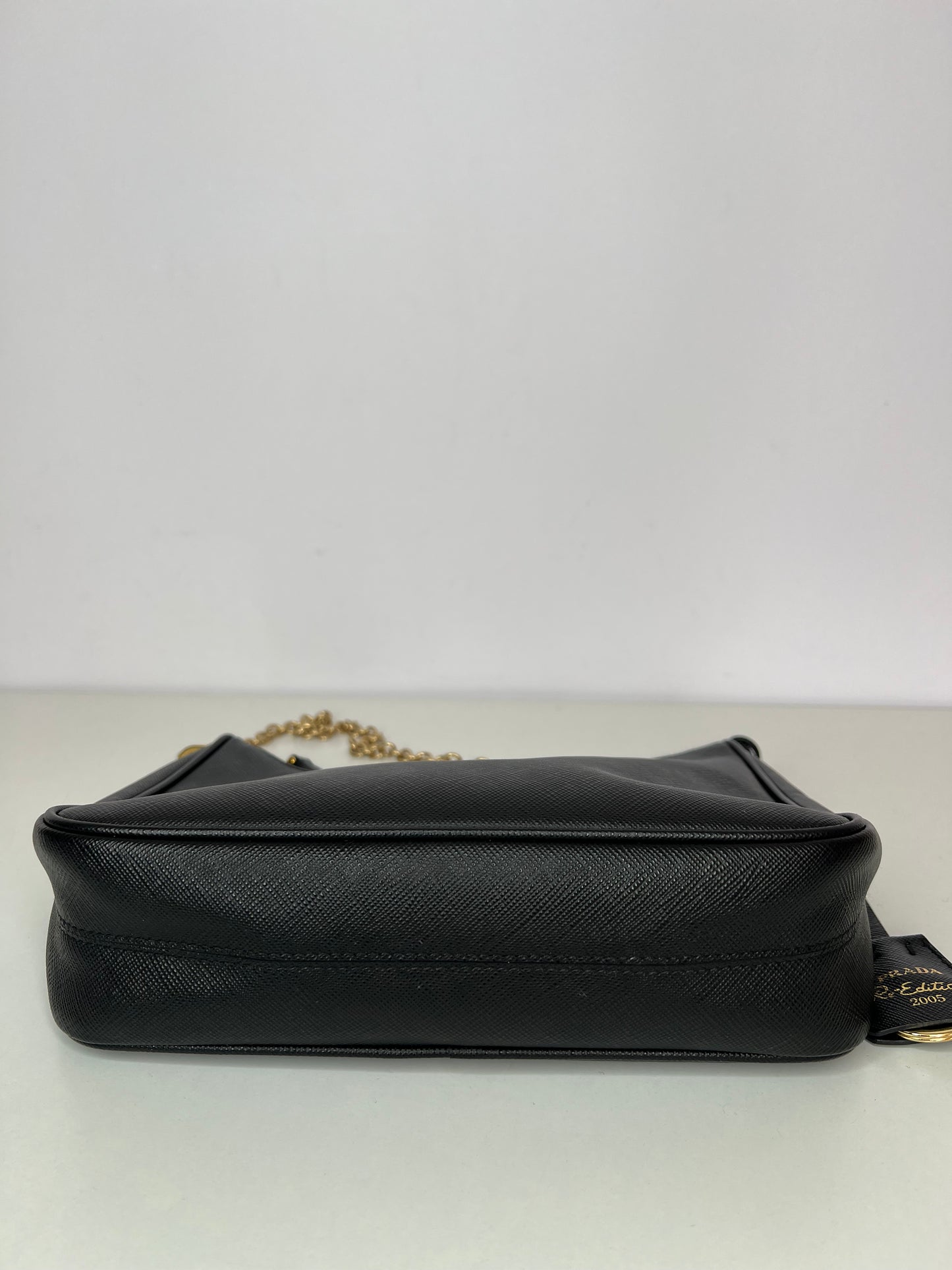 Prada Re-Edition 2005 Black Saffiano Leather Multipochette