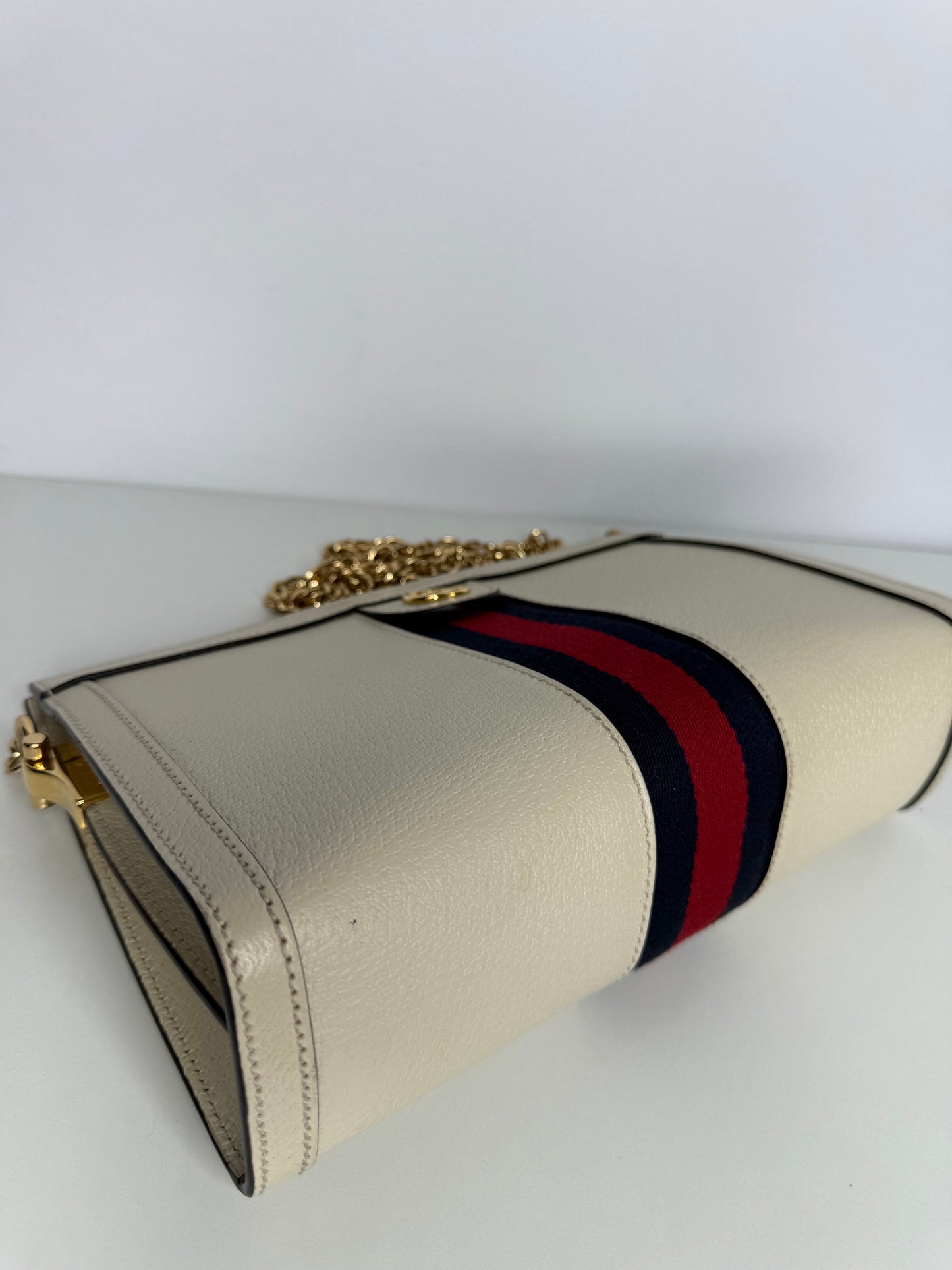 Gucci Small Ophidia White Leather Chain Crossbody Bag