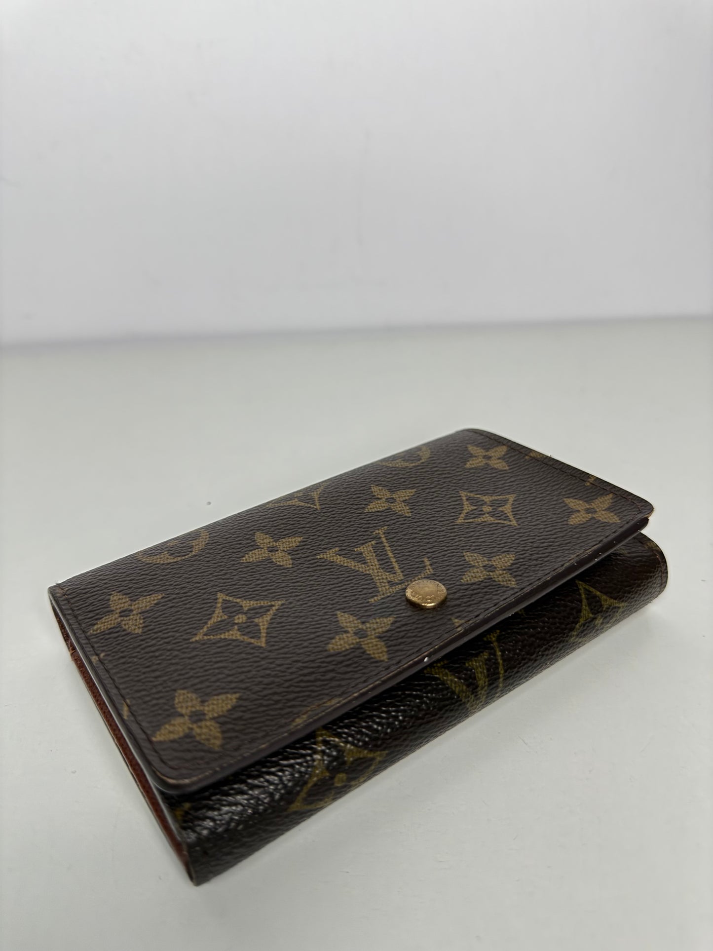 Louis Vuitton Monogram Porte Monnaie Billets Tresor Wallet