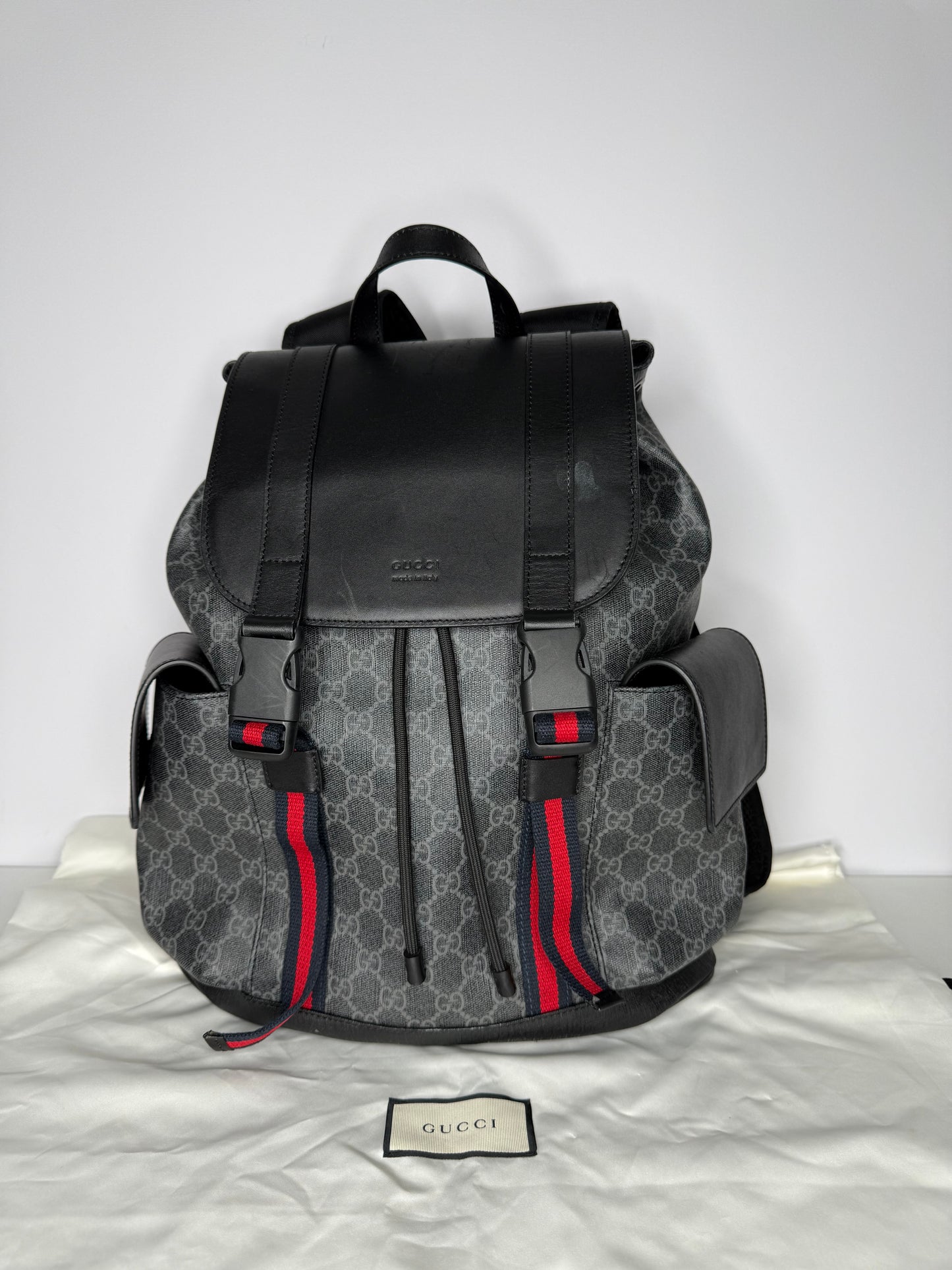 Gucci GG Supreme Sherry Line Backpack Black