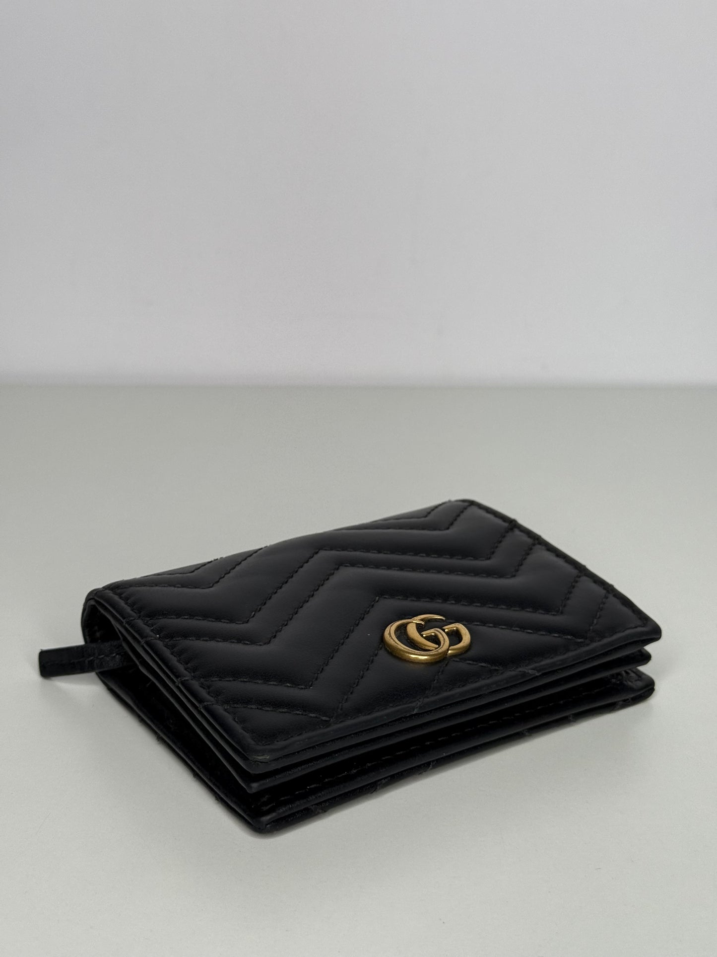 Gucci GG Marmont Black Calfskin Matelasse Card Case Wallet