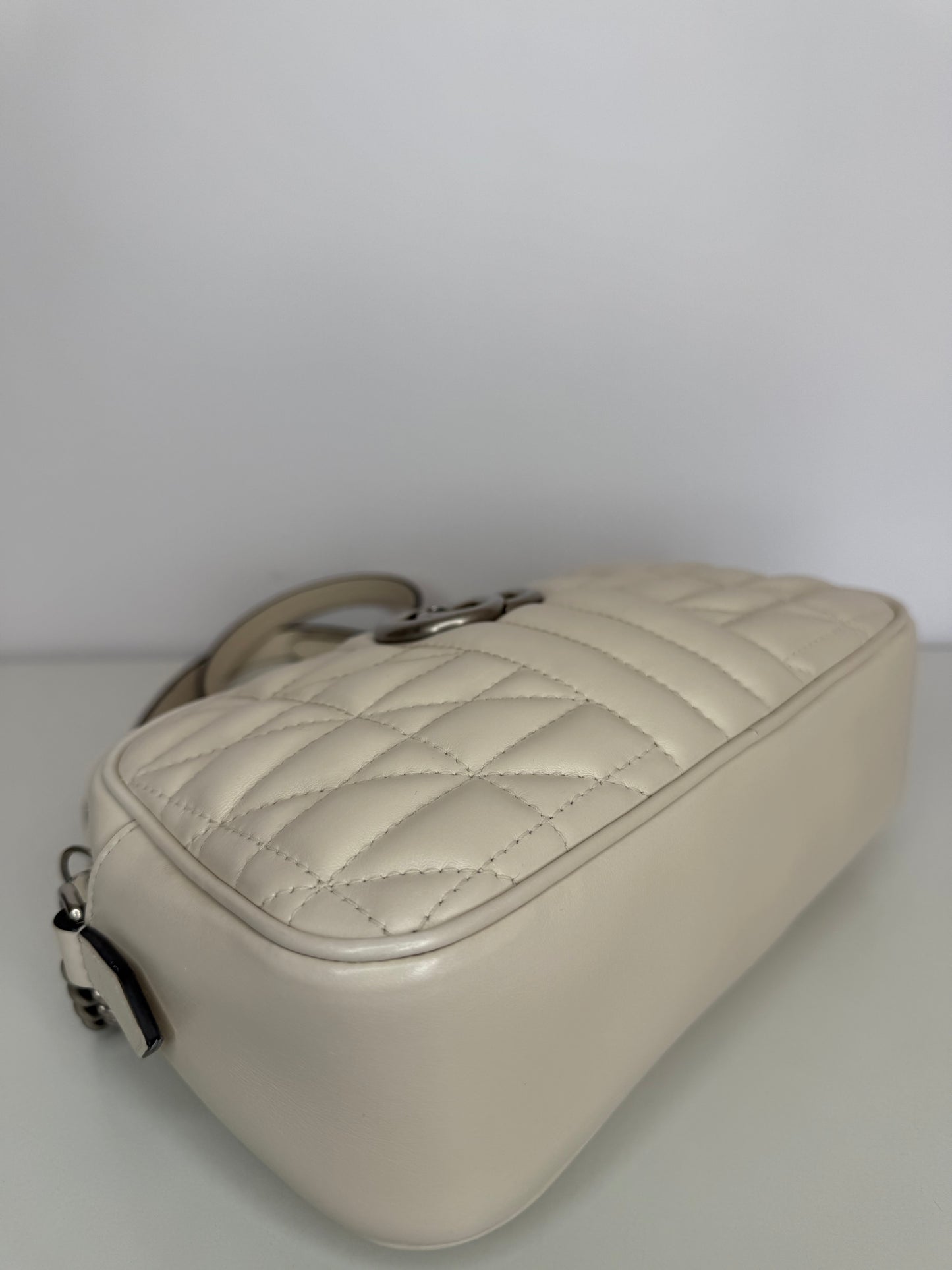 Gucci GG Marmont White Leather Small Camera Bag