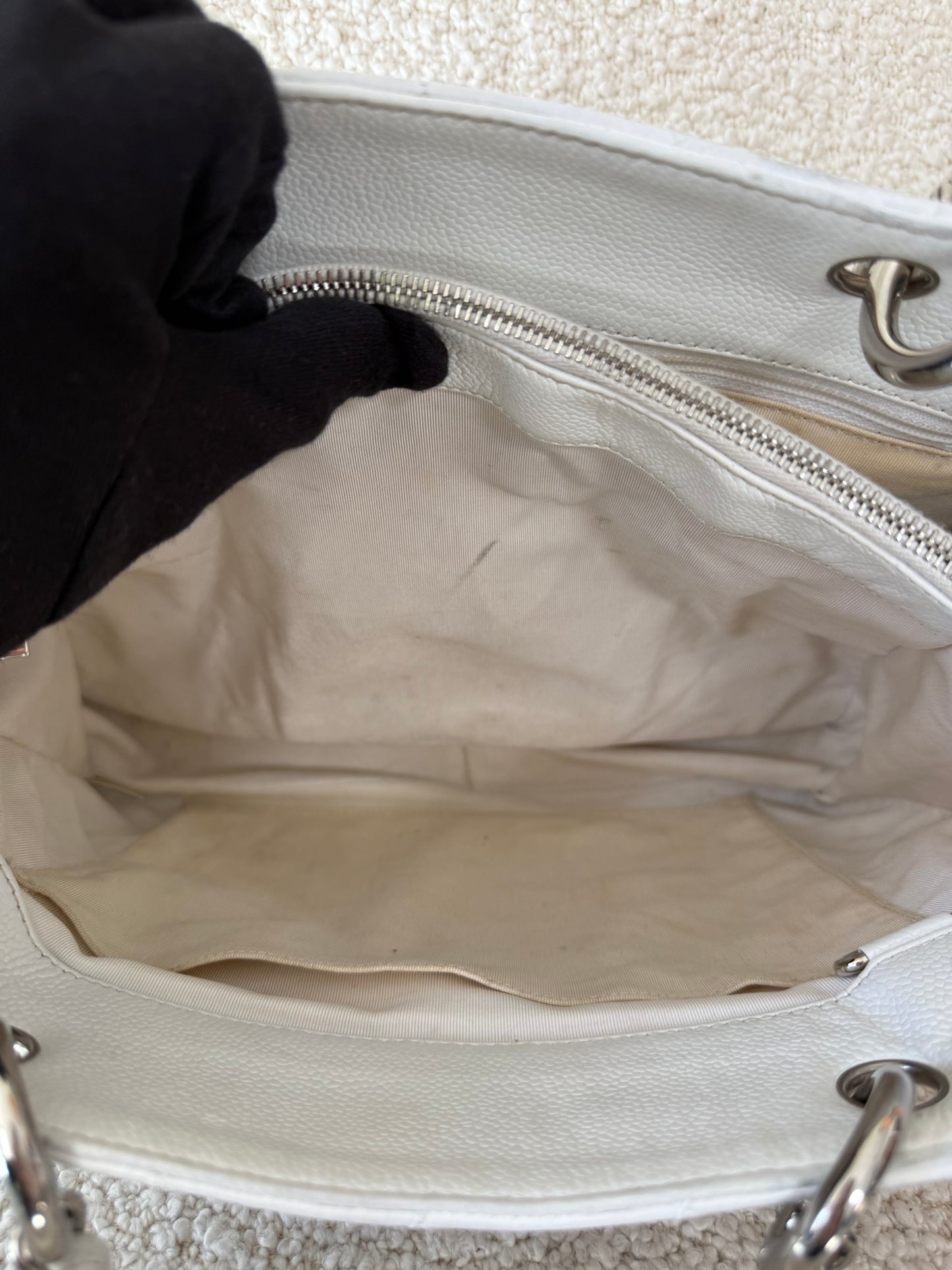 Chanel White Quilted Caviar Leather Grand Shopping Tote