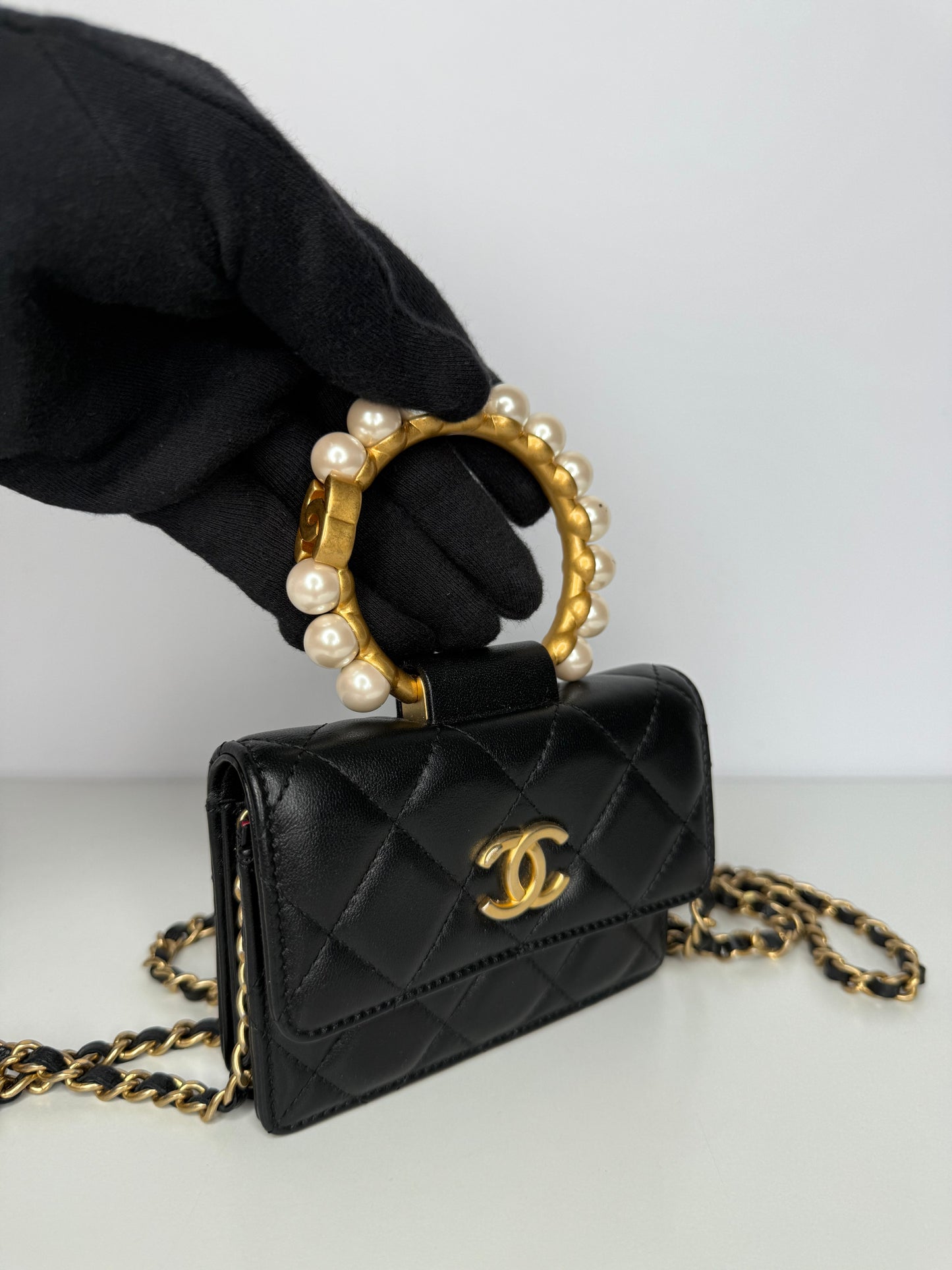 Chanel Black Quilted Lambskin Pearl Crown Clutch with Chain