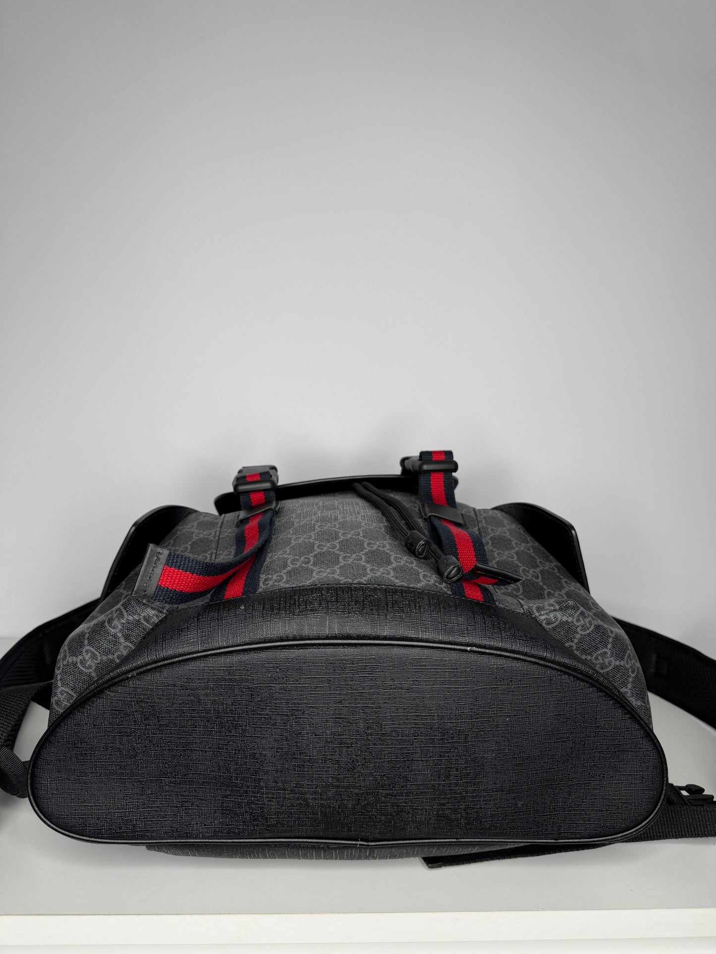 Gucci GG Supreme Sherry Line Backpack Black