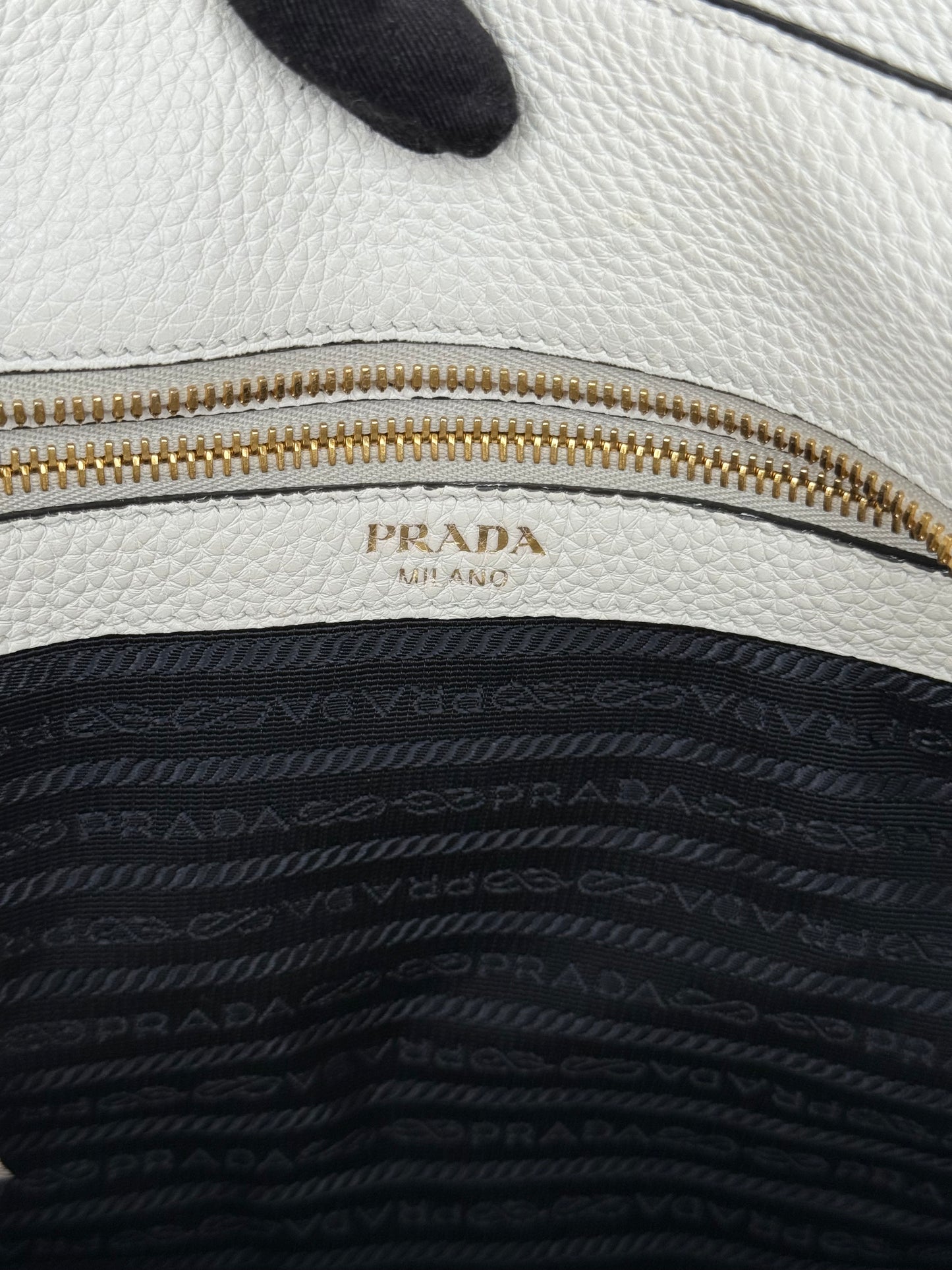 Prada Off White Vitello Daino Leather Zip Messenger Bag