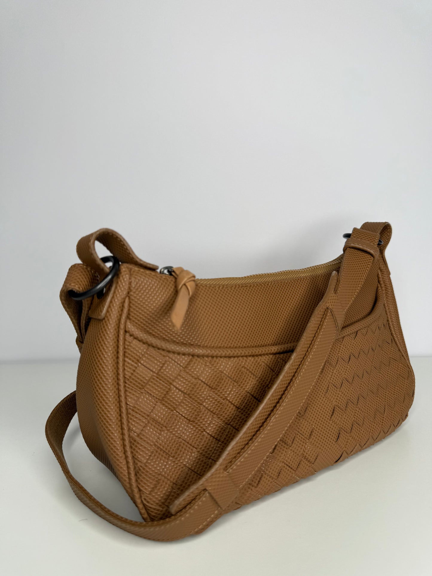 Bottega Veneta Brown Intrecciato Leather Crossbody Bag Brown Camel