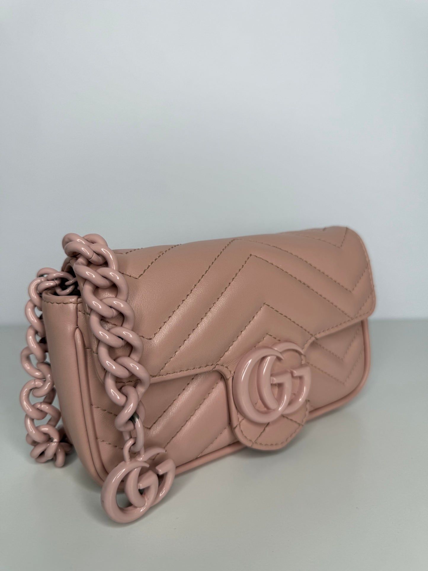 Gucci Calfskin Matelasse Monochrome GG Marmont Chain Bag Baby Pink