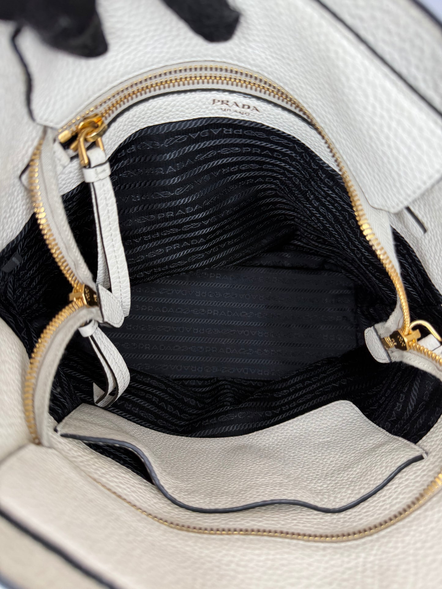 Prada Off White Vitello Daino Leather Zip Messenger Bag