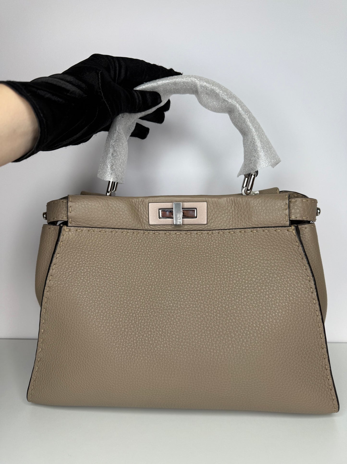 Fendi Peekaboo Regular Selleria 2Way Taupe Leather Handbag