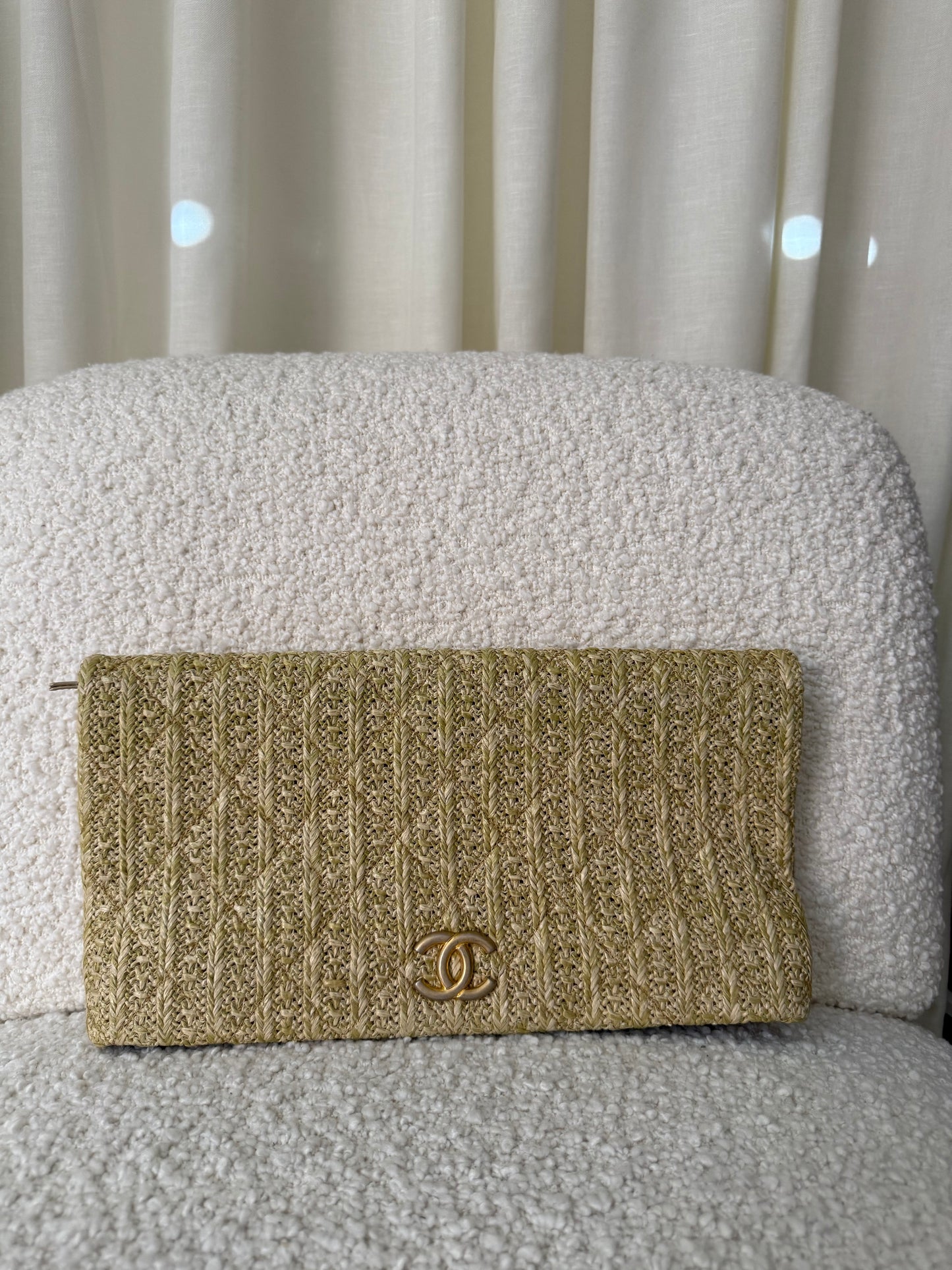 Chanel CC Woven Clutch Gold Natural Raffia Antique Gold Hardware