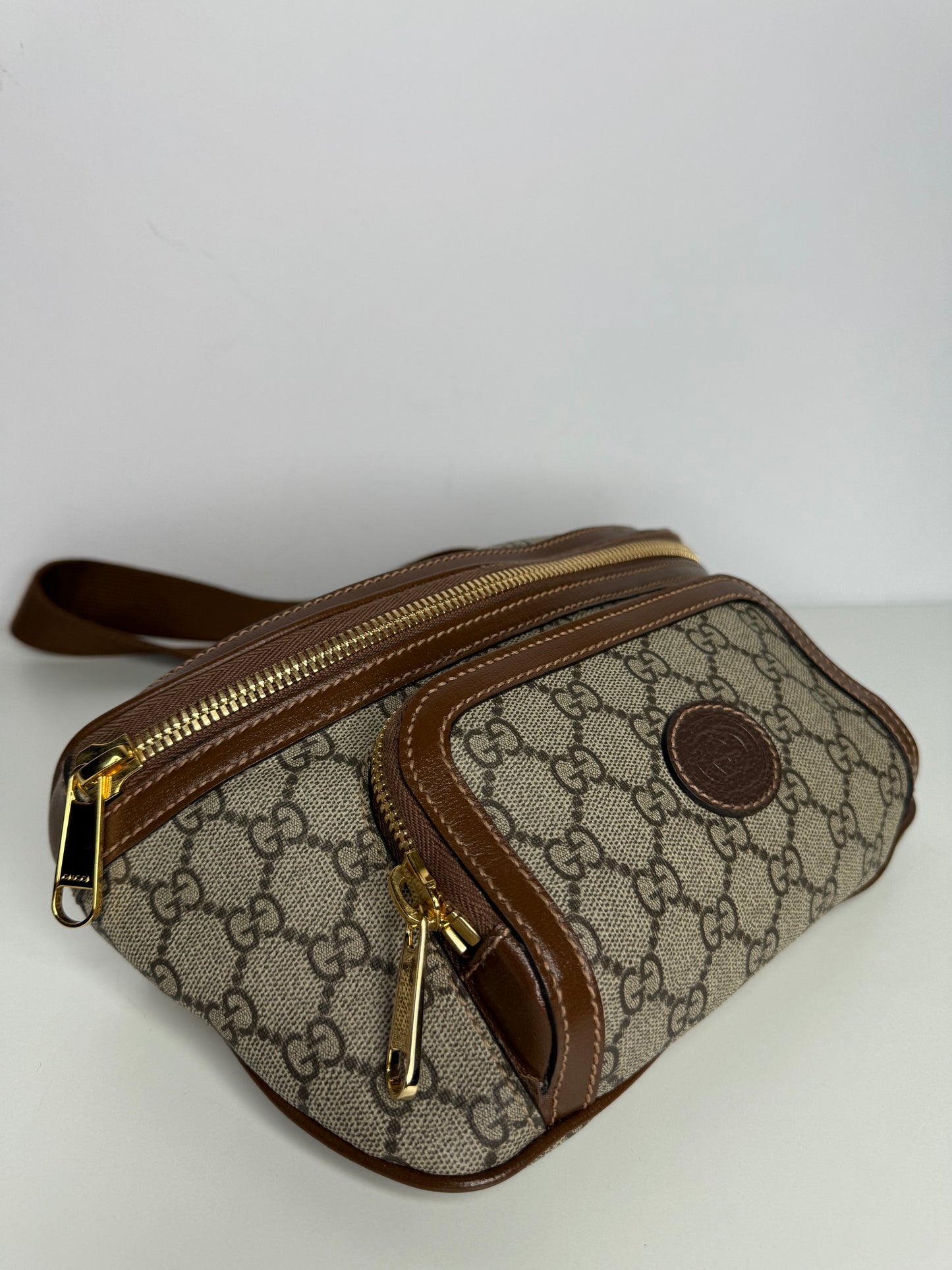 Gucci GG Supreme Interlocking GG Large Belt Bag