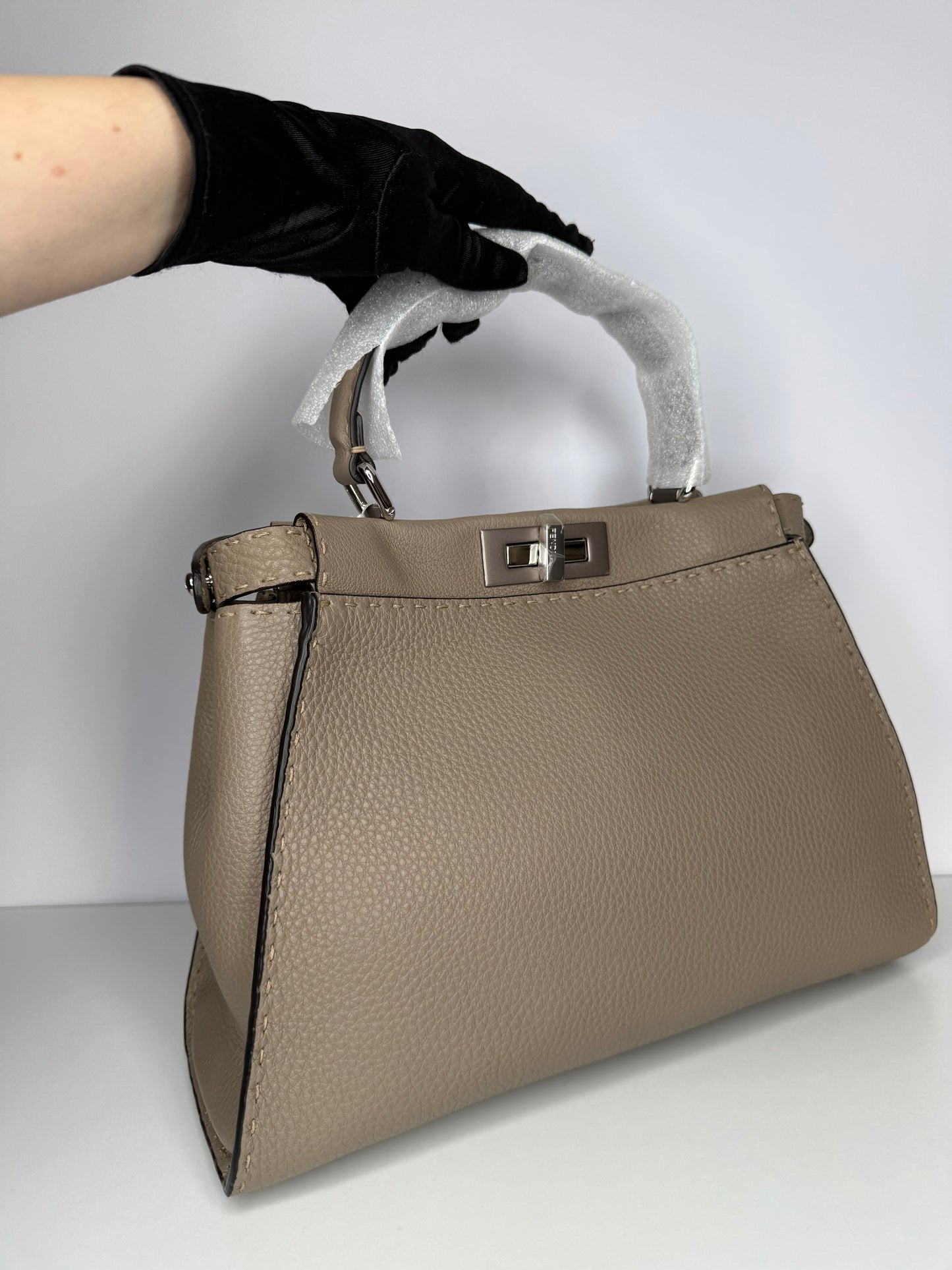 Fendi Peekaboo Regular Selleria 2Way Taupe Leather Handbag