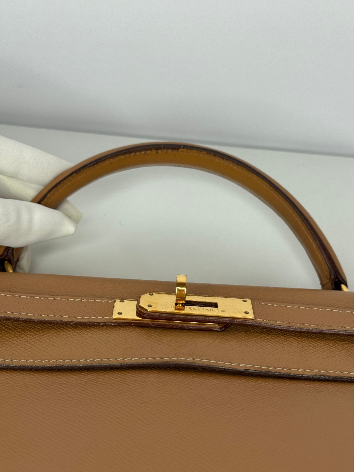 Hermès Vintage Kelly 32 Epsom Gold Leather GH