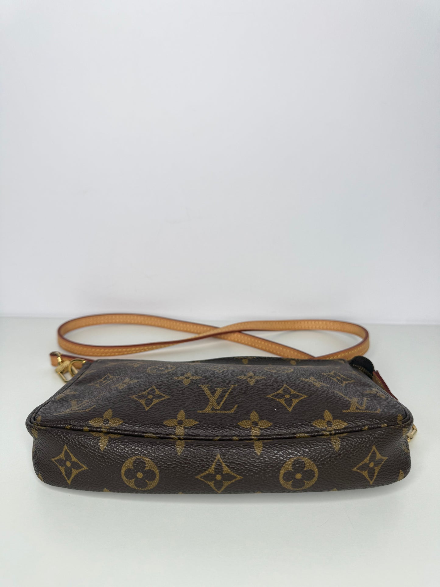 Louis Vuitton Pochette Accessoires Monogram Canvas with Crossbody Strap