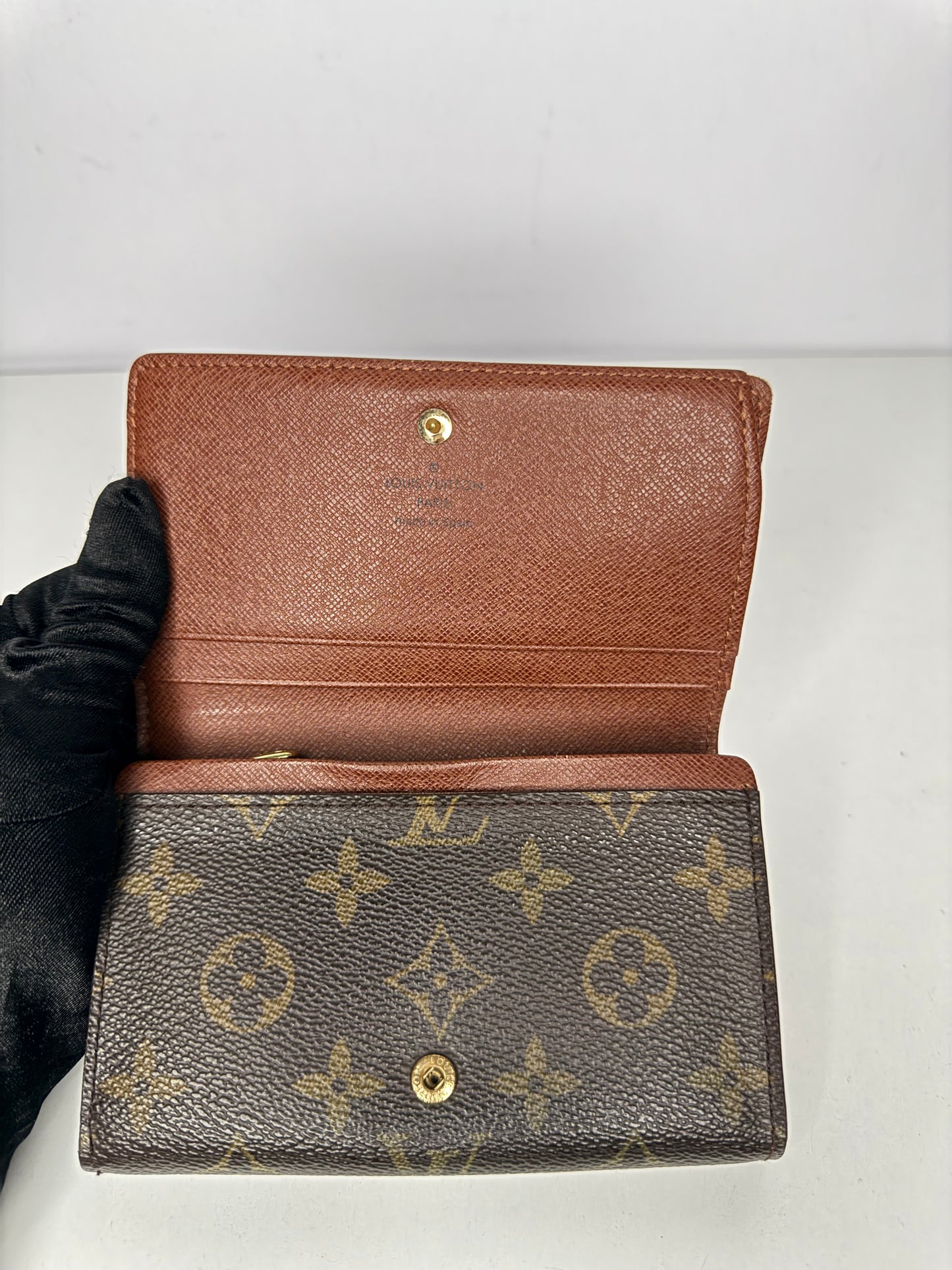 Louis Vuitton Monogram Porte Monnaie Billets Tresor Wallet