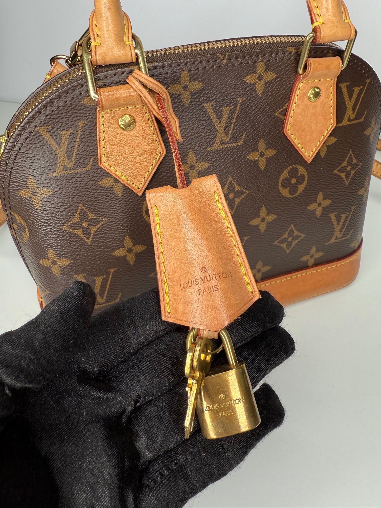 Louis Vuitton Alma BB Monogram Canvas