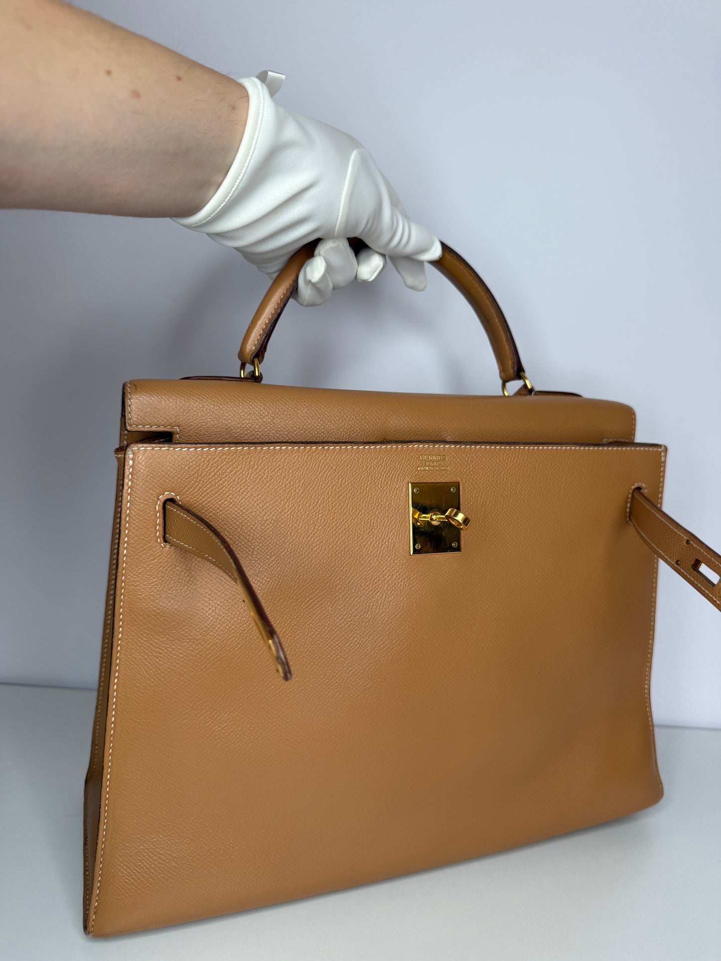 Hermès Vintage Kelly 32 Epsom Gold Leather GH