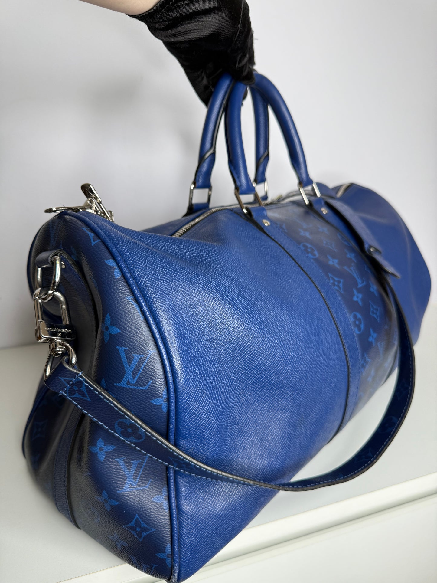 Louis Vuitton Keepall Bandoulière 50 Cobalt Taigarama