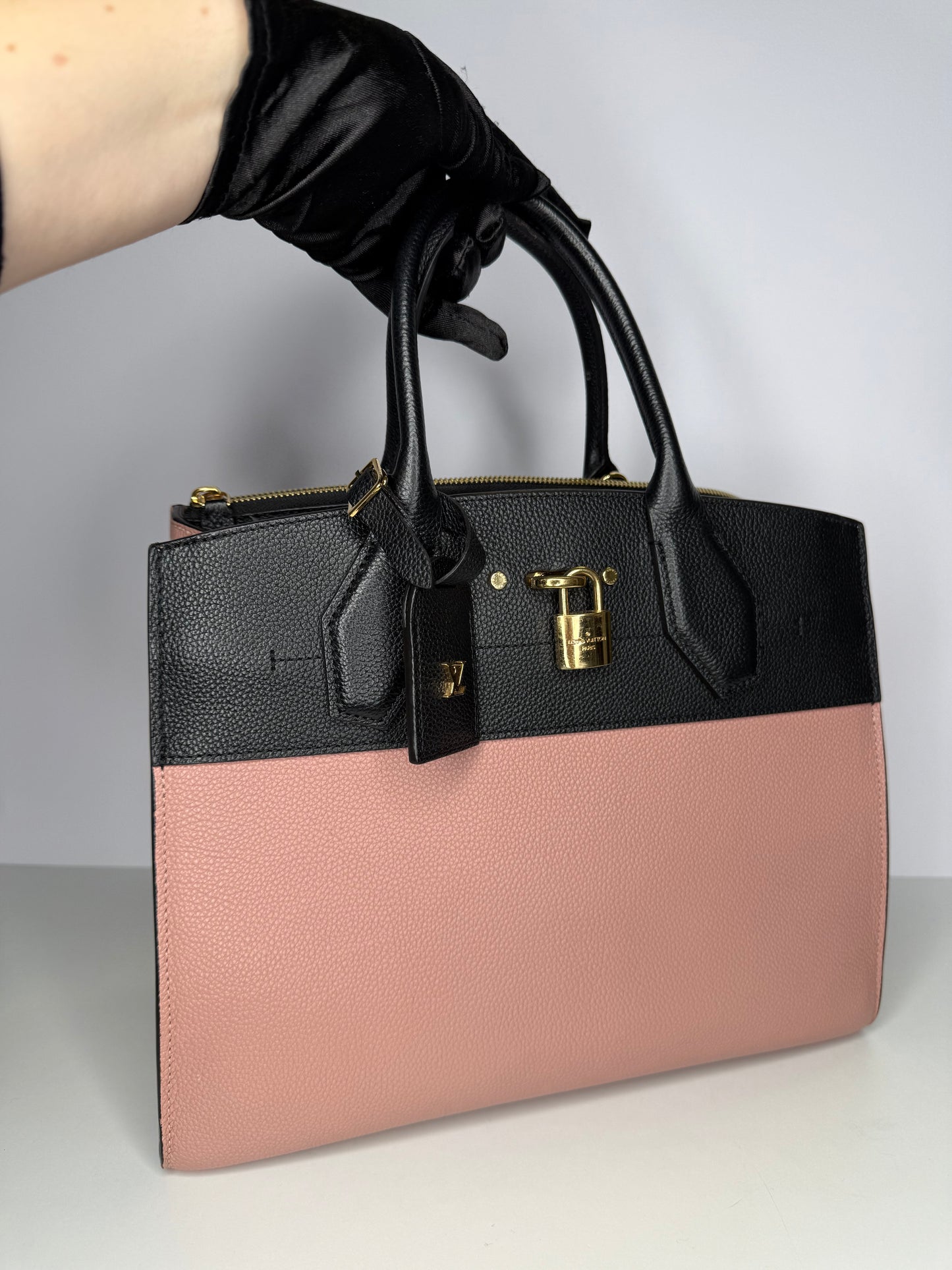 Louis Vuitton City Steamer MM Handbag Pink Noir