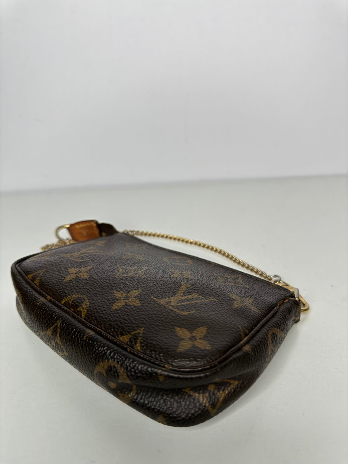 Louis Vuitton Mini Pochette Accessoires Monogram Canvas