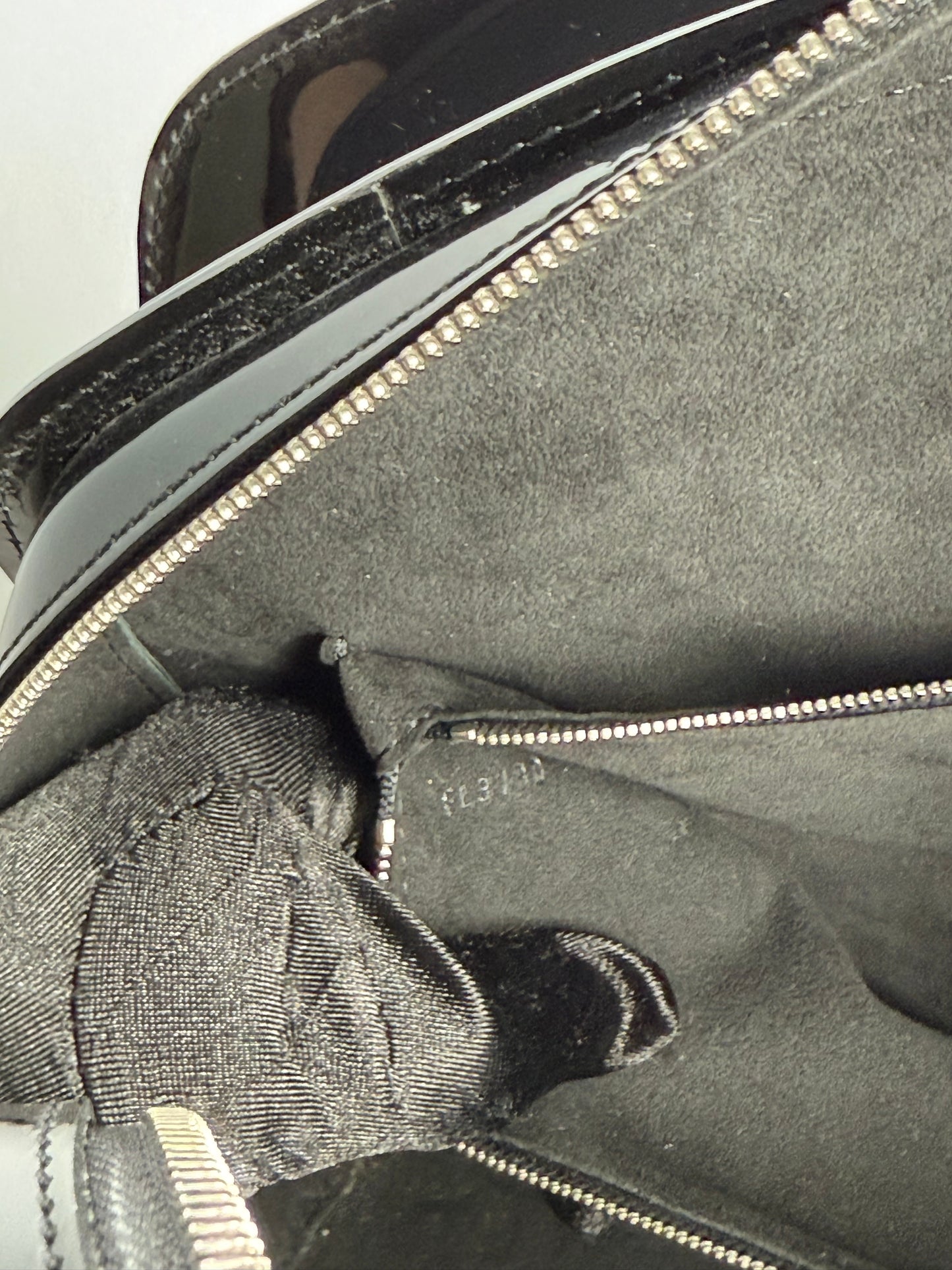 Louis Vuitton Black Epi Leather Pont Neuf GM Bag