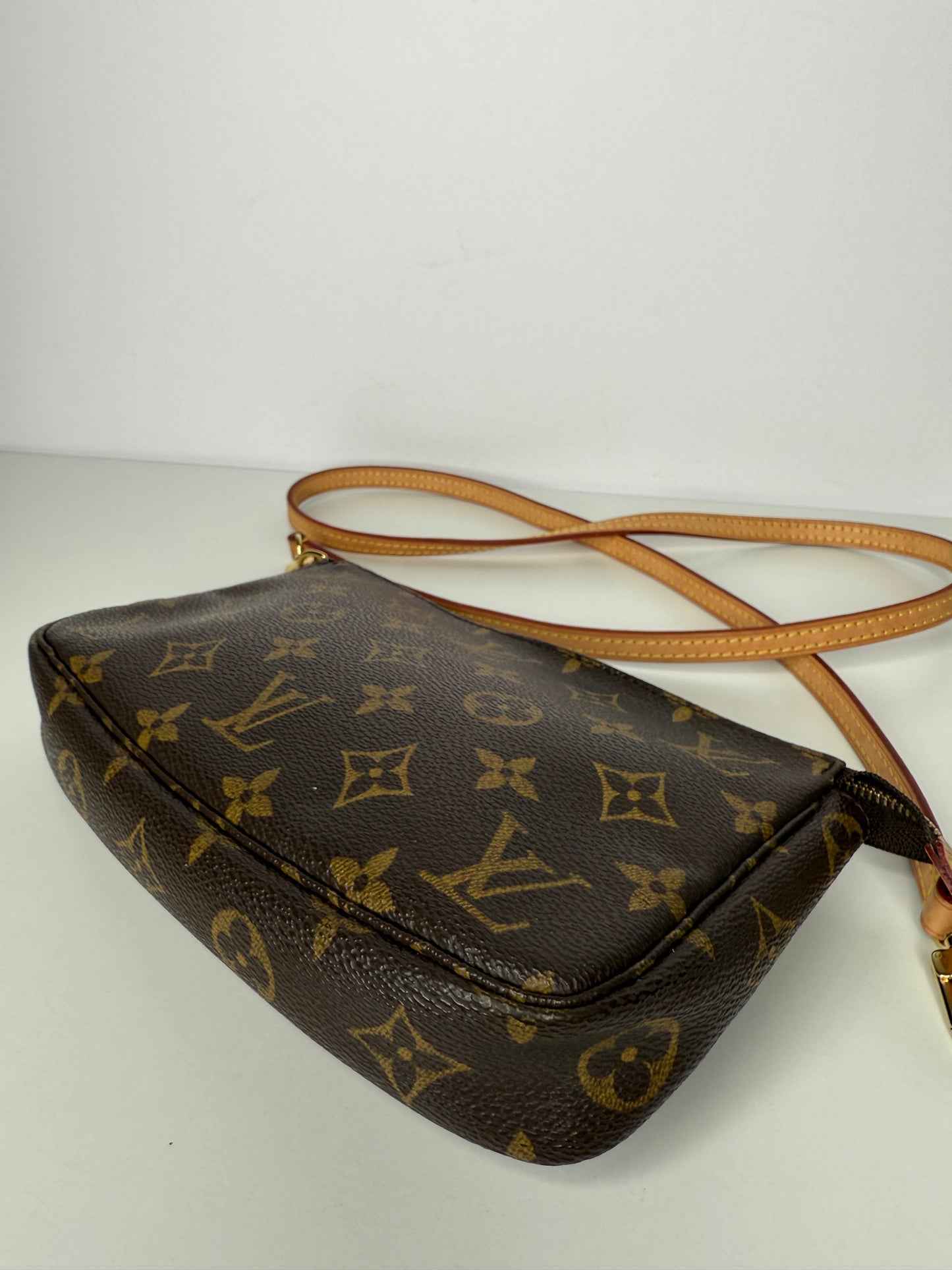 Louis Vuitton Pochette Accessoires Monogram Canvas with Crossbody Strap