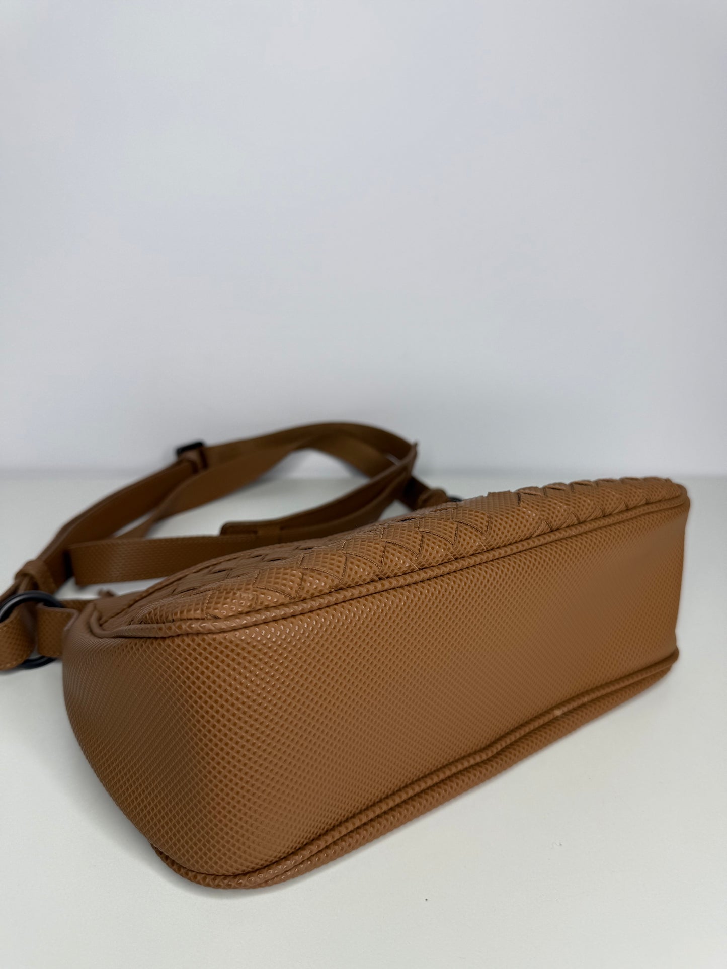 Bottega Veneta Brown Intrecciato Leather Crossbody Bag Brown Camel