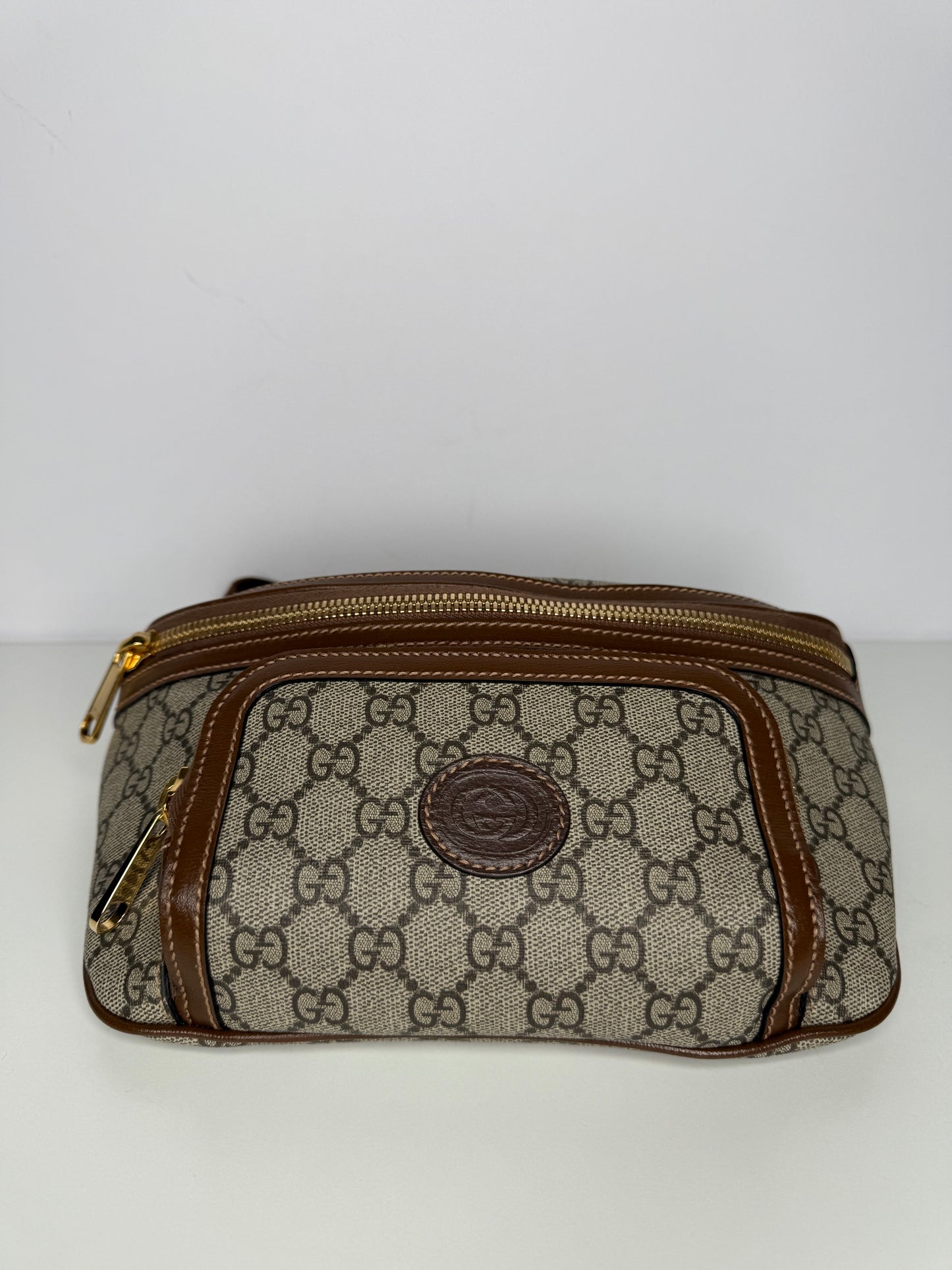 Gucci GG Supreme Interlocking GG Large Belt Bag