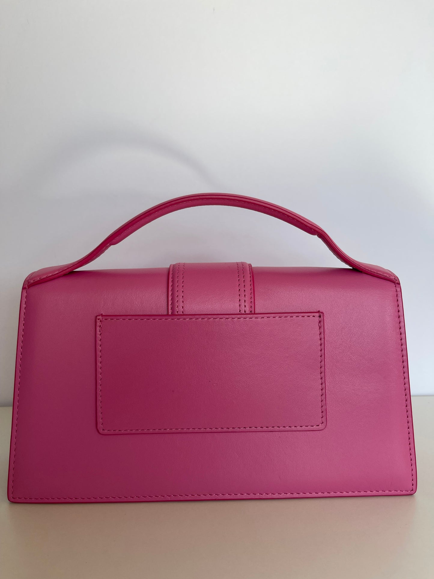 Jacquemus Le Grand Bambino Leather Crossbody Bag In Neon Pink