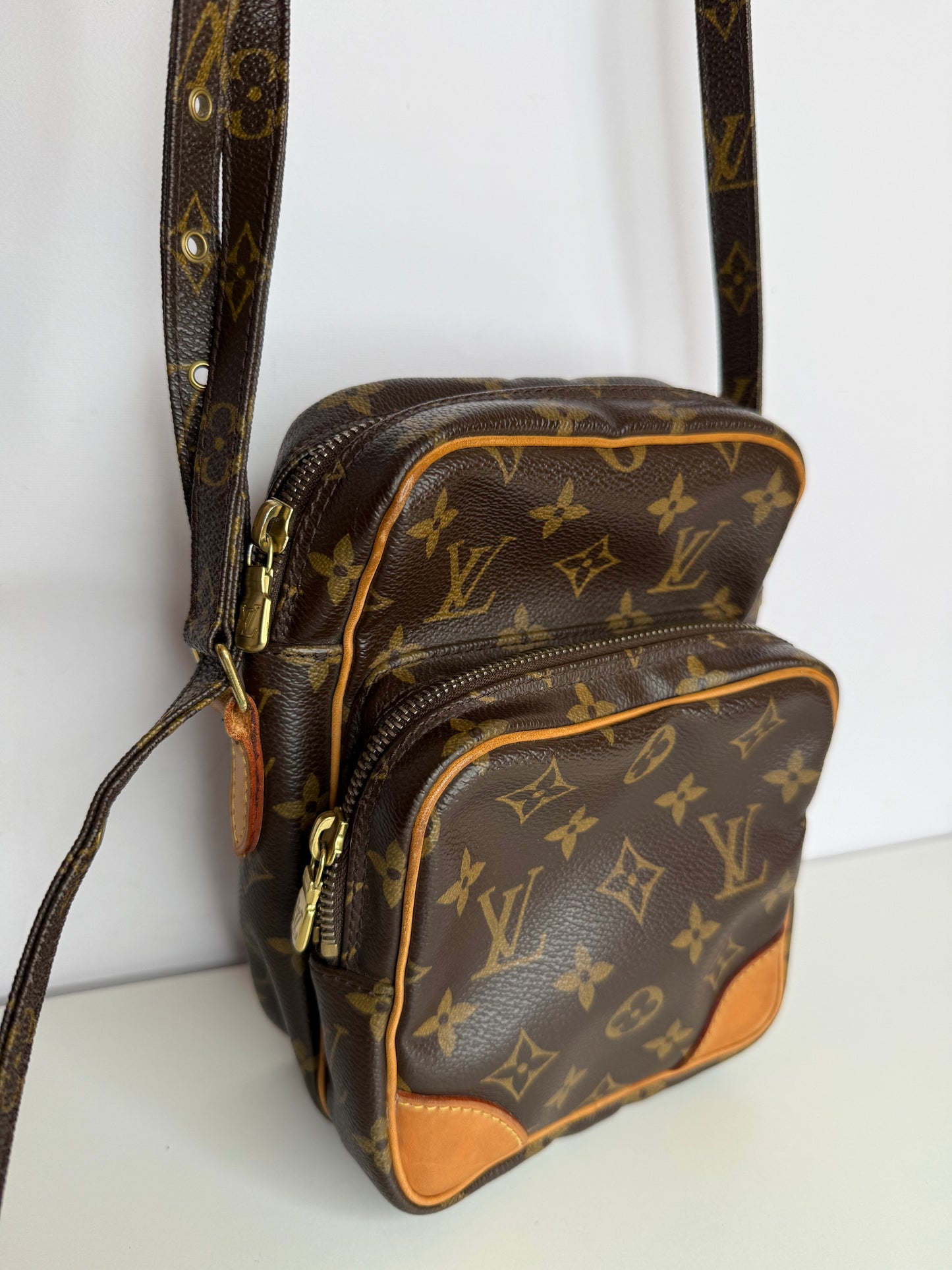 Louis Vuitton Amazon Monogram Canvas Shoulder Bag