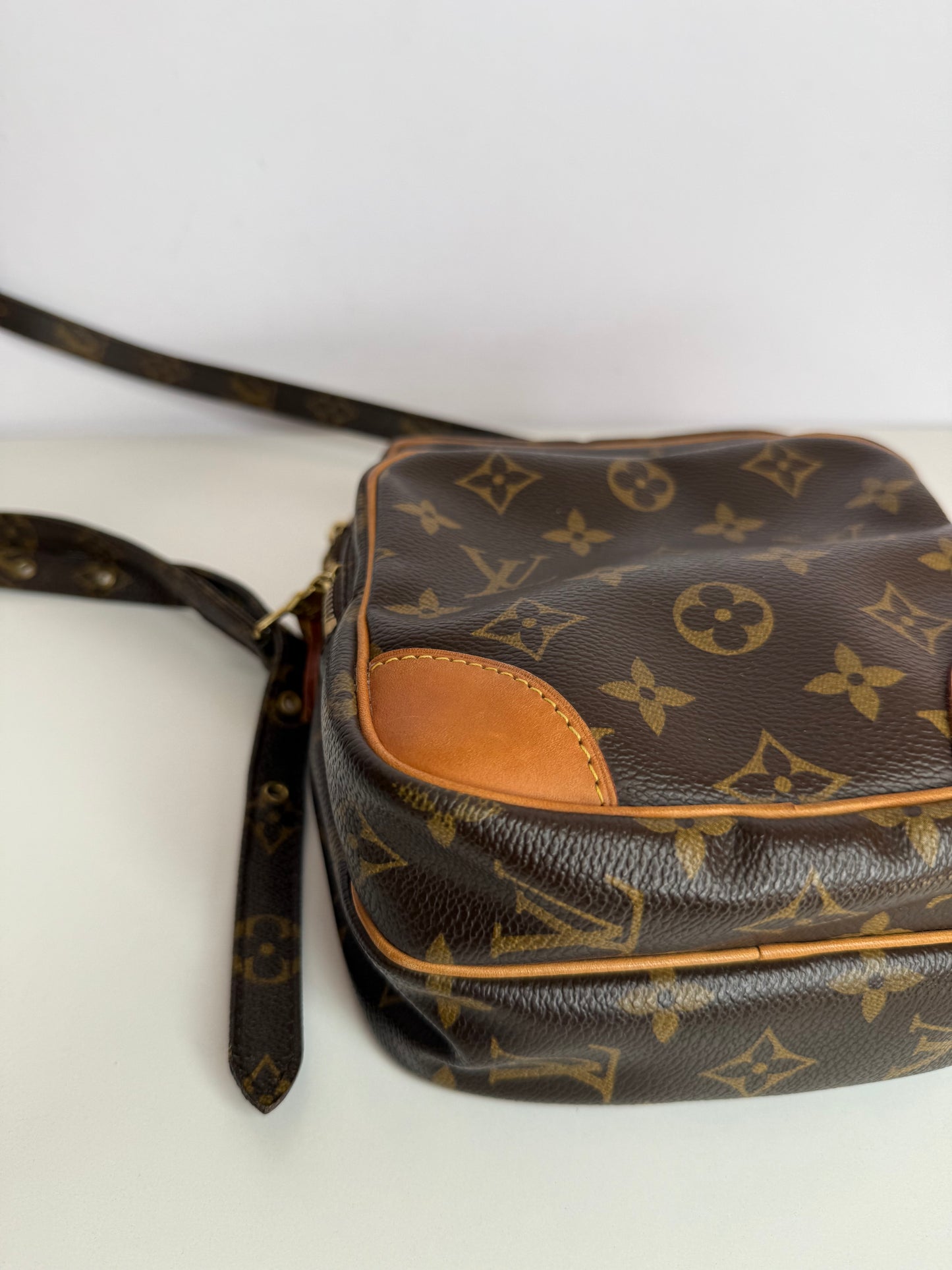 Louis Vuitton Amazon Monogram Canvas Shoulder Bag