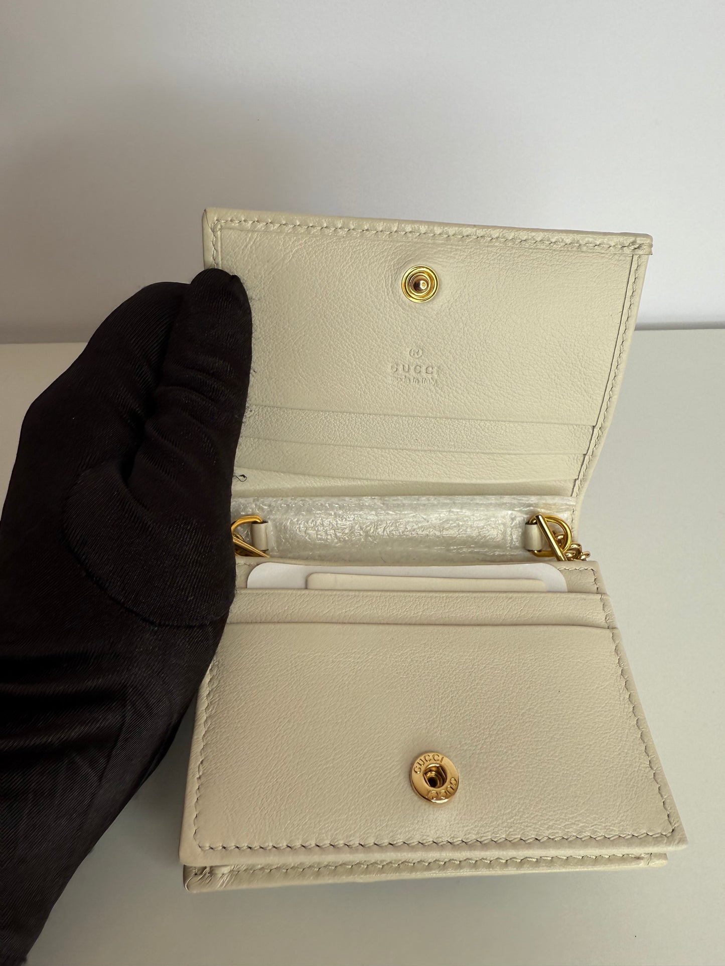 Gucci Rajah Ivory Leather Wallet on Chain