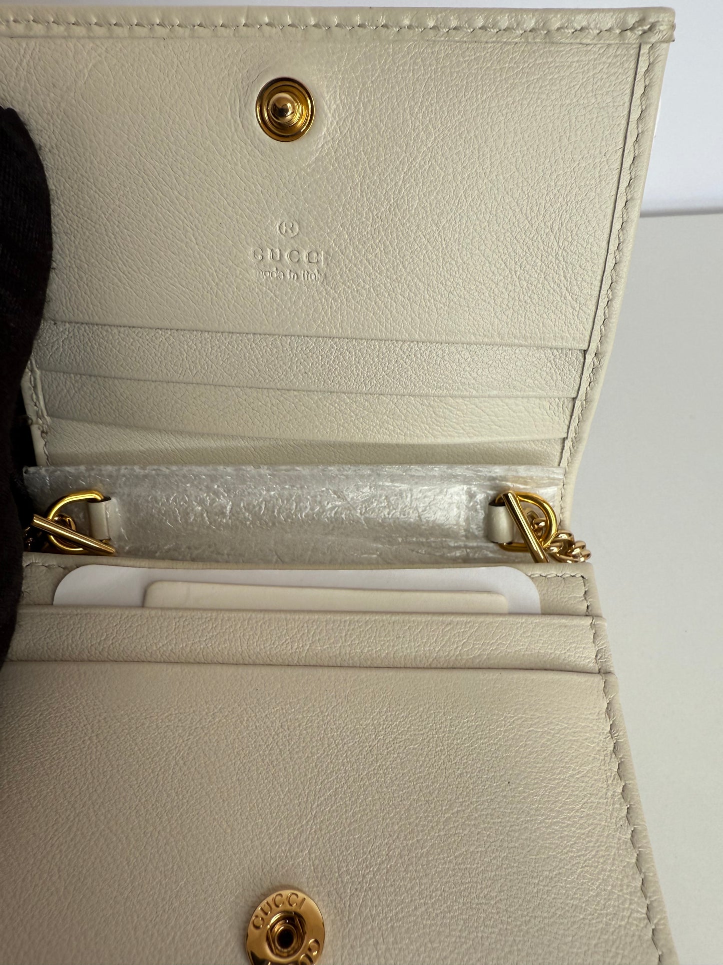 Gucci Rajah Ivory Leather Wallet on Chain