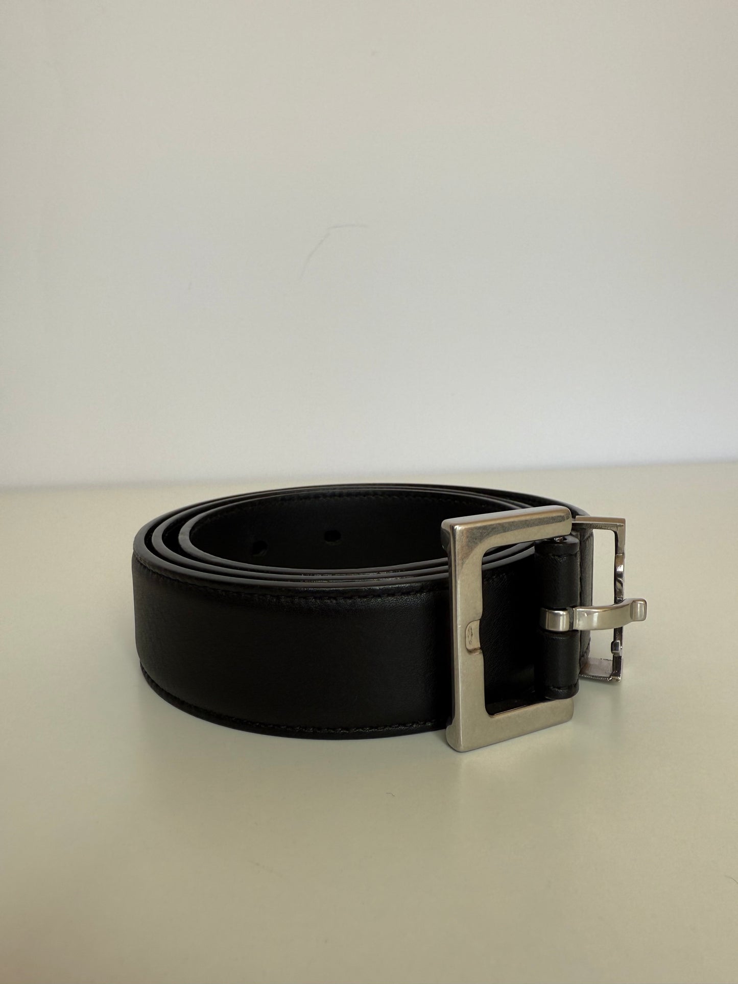 Saint Laurent Cassandre Square Buckle Belt In Smooth Leather