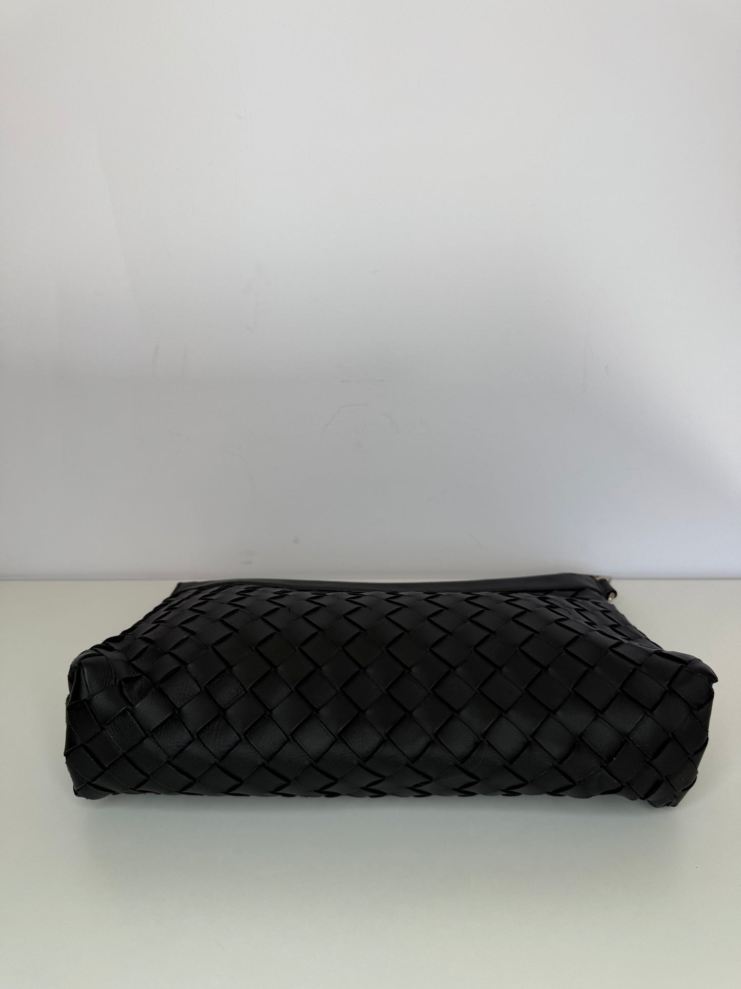 Bottega Veneta Intrecciato Half Zip Pouch Black