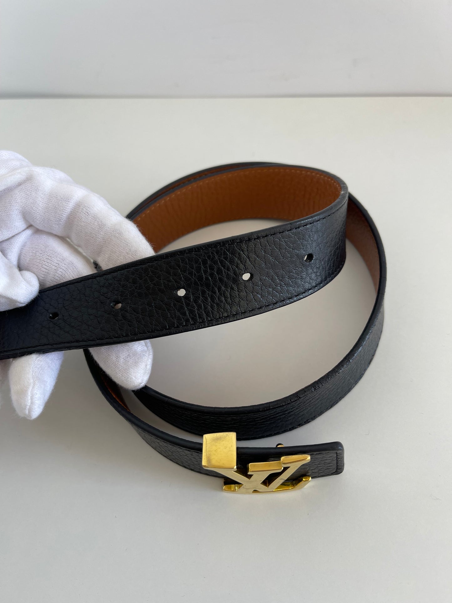 Louis Vuitton LV Initiales 30 mm Reversibile Leather Belt