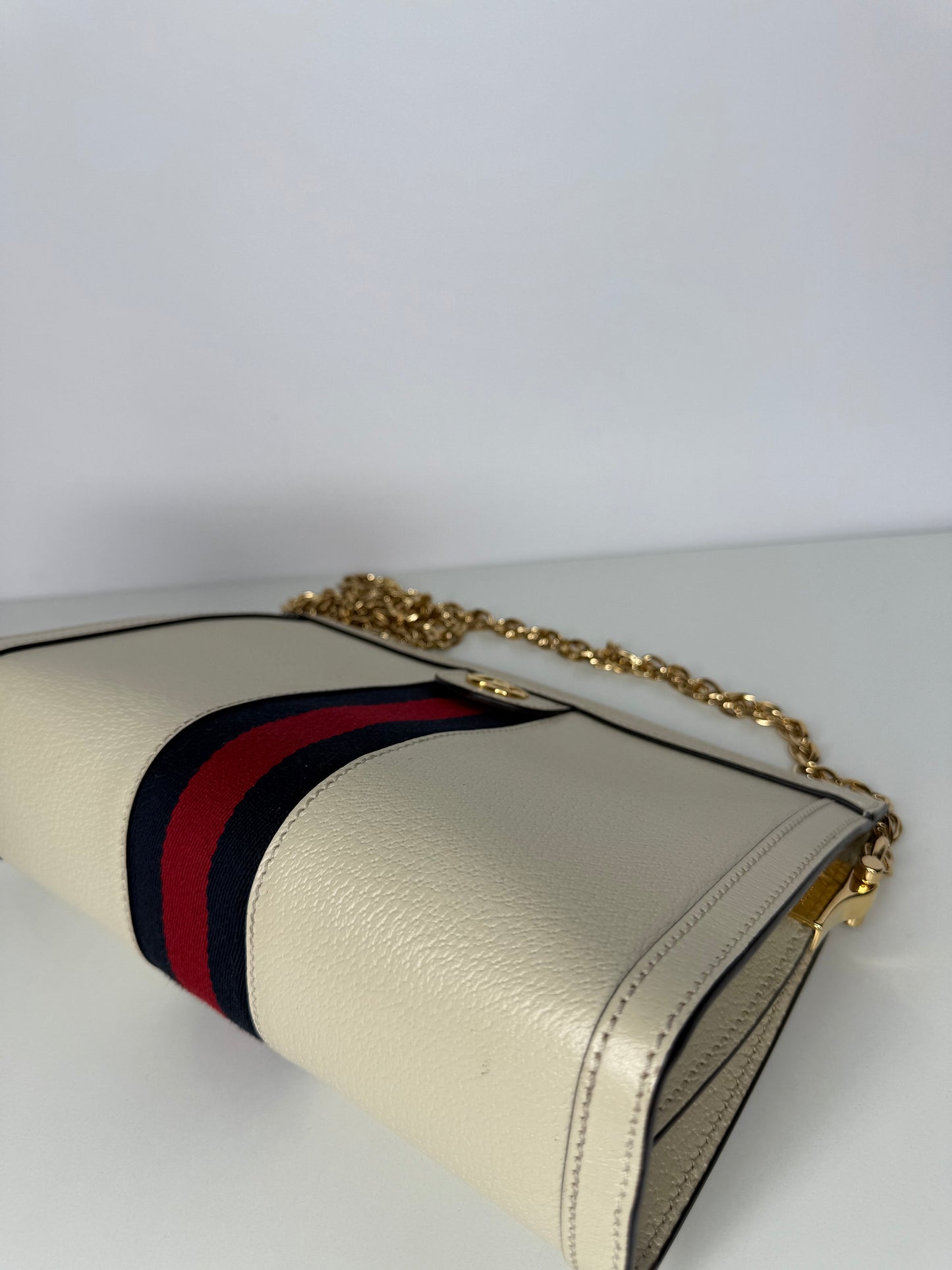 Gucci Small Ophidia White Leather Chain Crossbody Bag