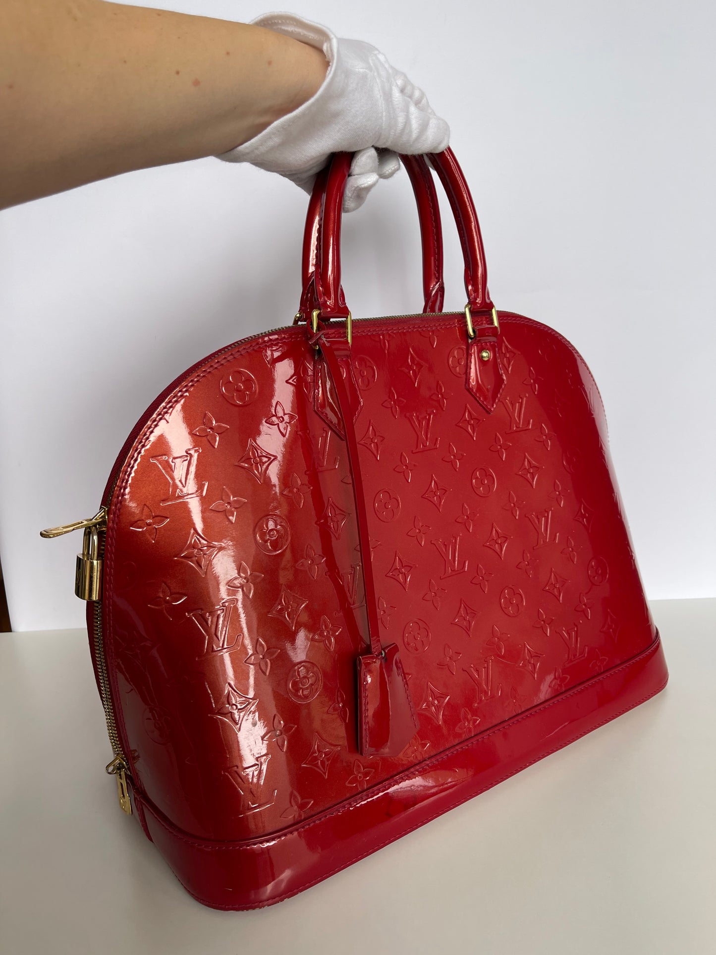 Louis Vuitton Red Monogram Vernis Alma GM