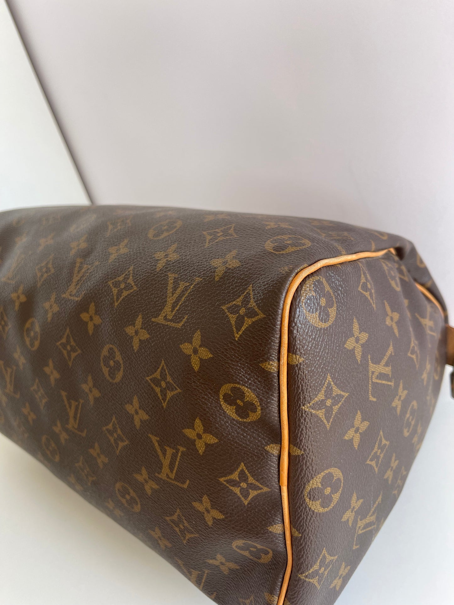 Louis Vuitton Speedy 35 Monogram Canvas